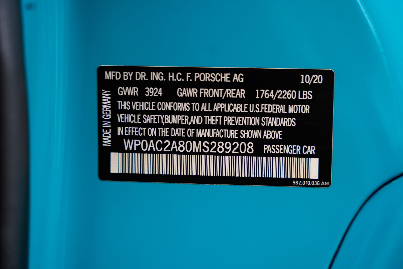 2021 Porsche 718 Cayman GT4 — photo 38