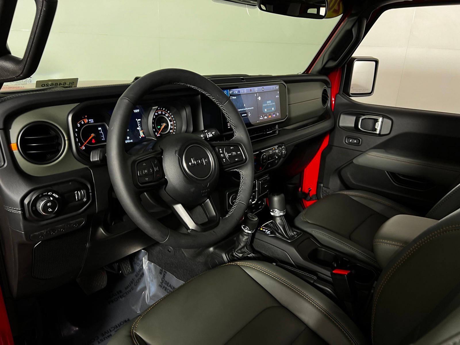 Thumbnail: 2025 Jeep Gladiator - 12