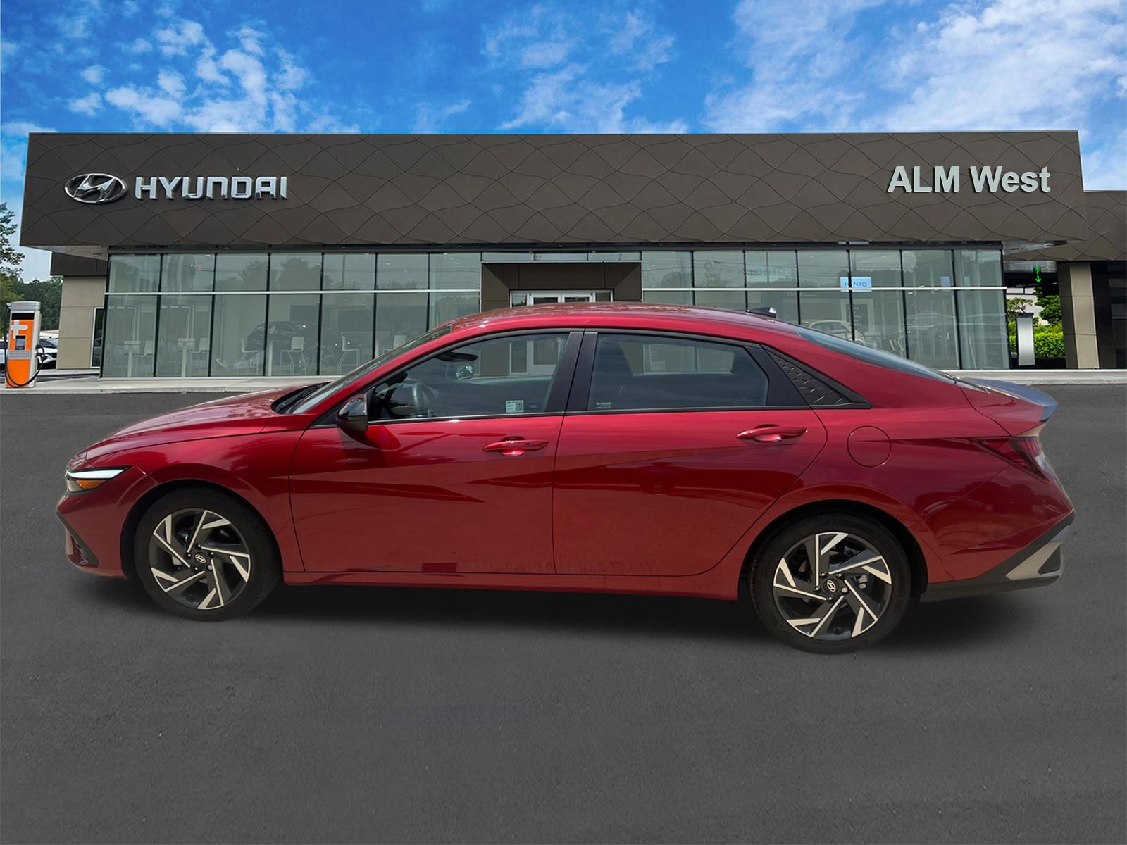 Certified Used 2025 Red Hyundai SEL Sport image 8