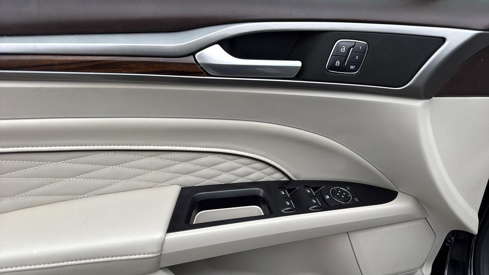 Used Car 2017 Ford Fusion  Platinum For Sale Under $20,000 In Austin, Texas