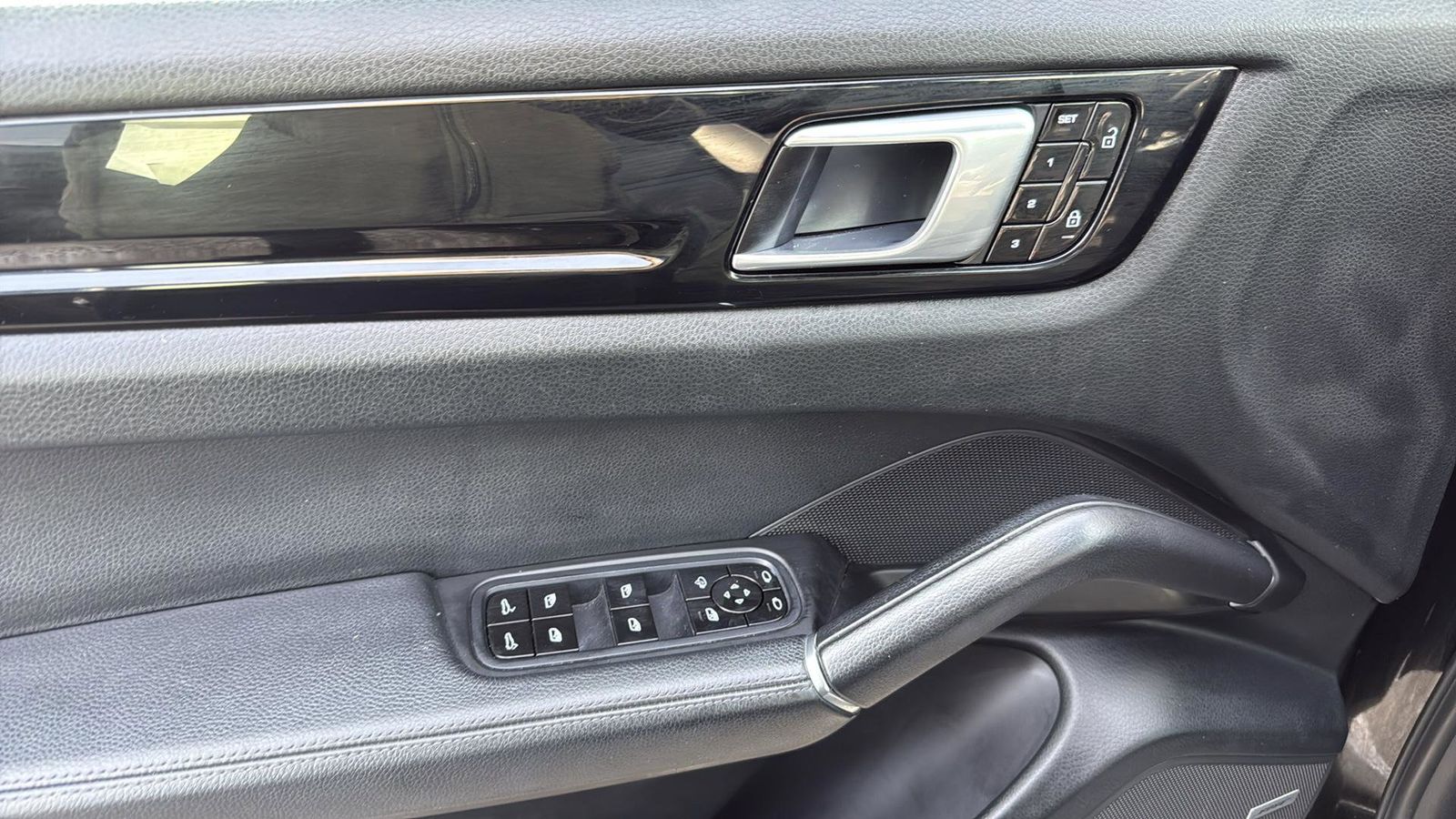 Used Car 2019 Porsche Cayenne  S For Sale Under $40,000 In Austin, Texas