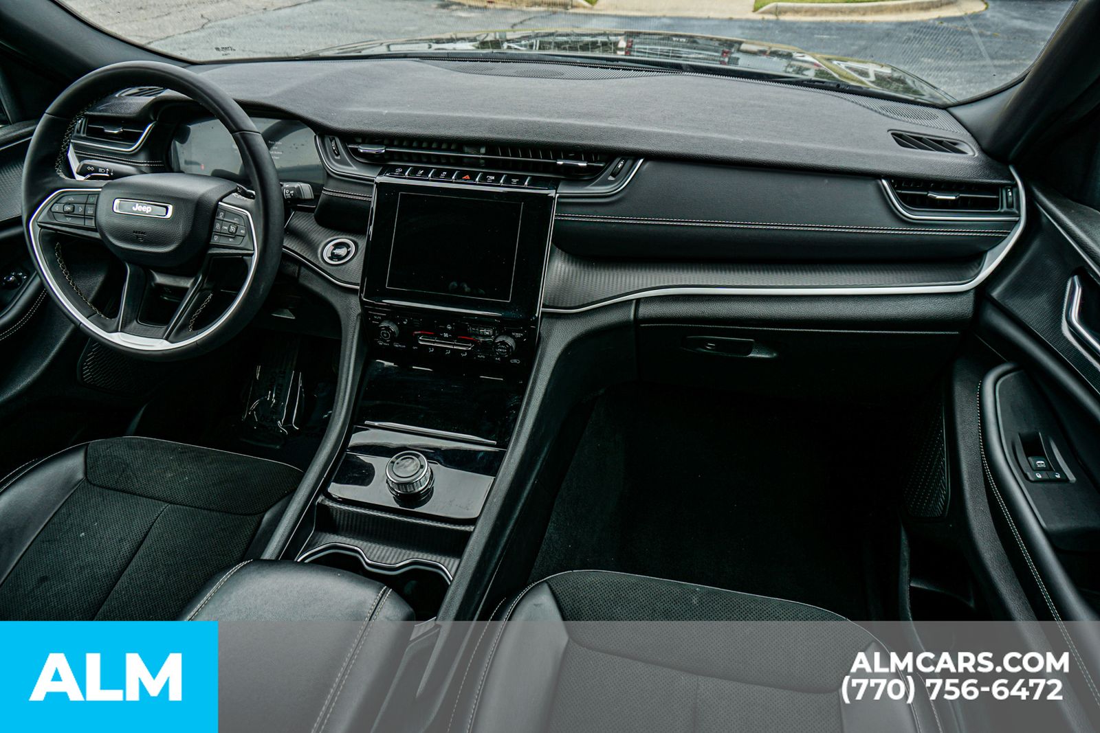 Used 2025 Black Jeep Altitude image 28