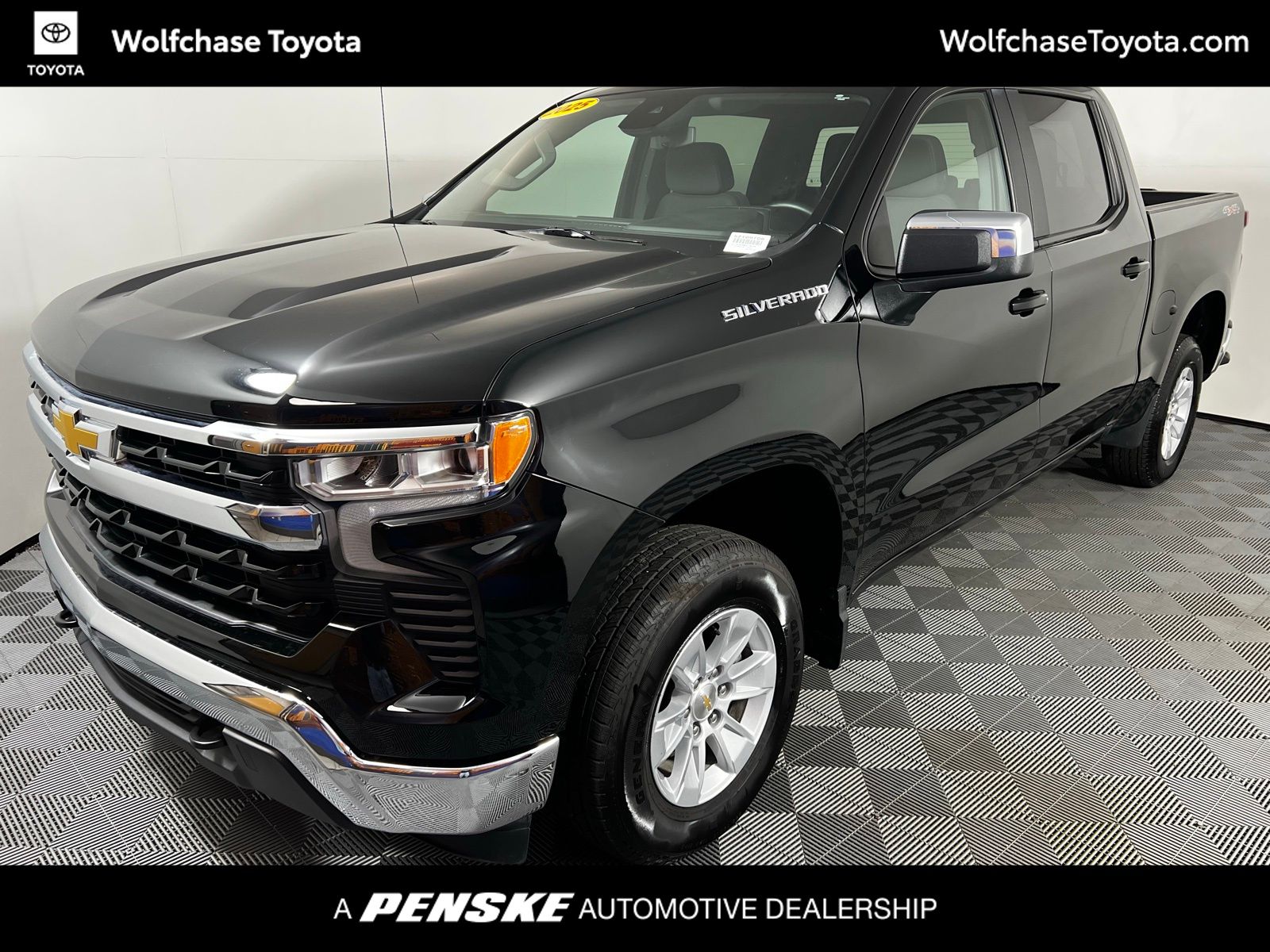 Thumbnail: 2025 Chevrolet Silverado 1500 - 1
