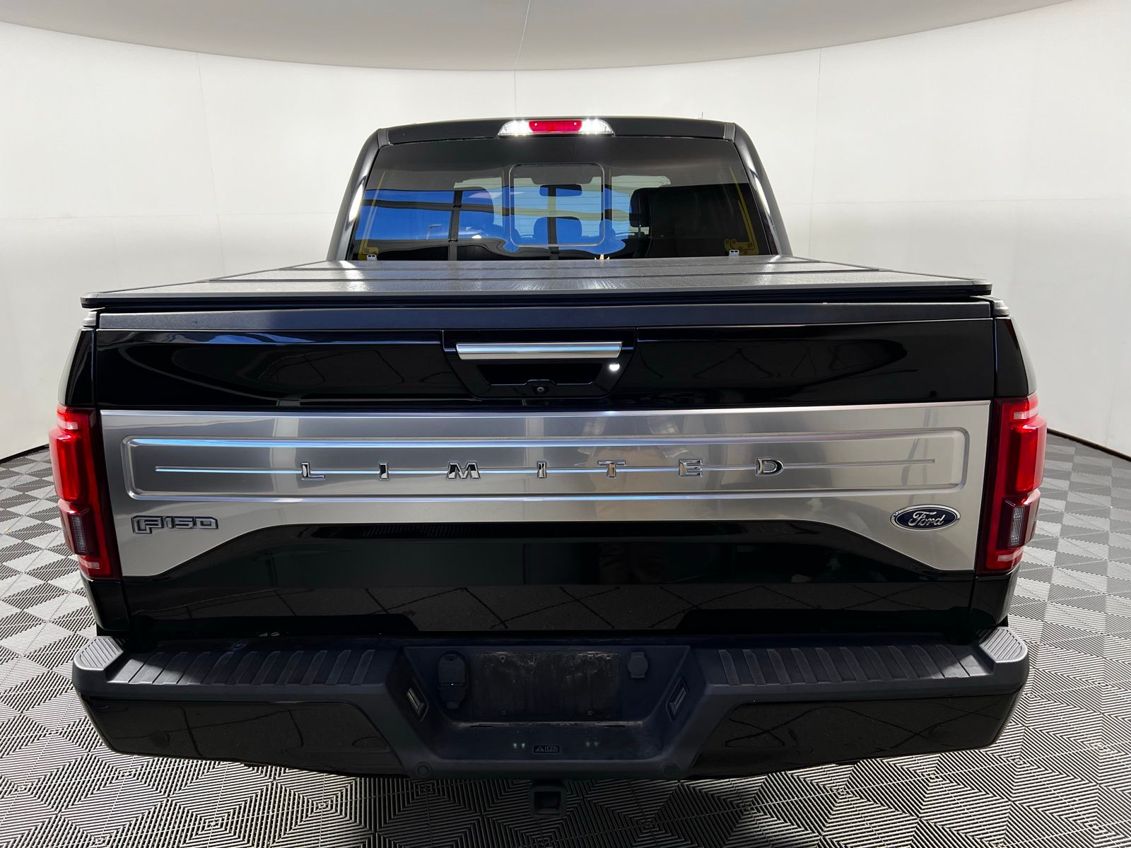 Thumbnail: 2017 Ford F-150 - 6