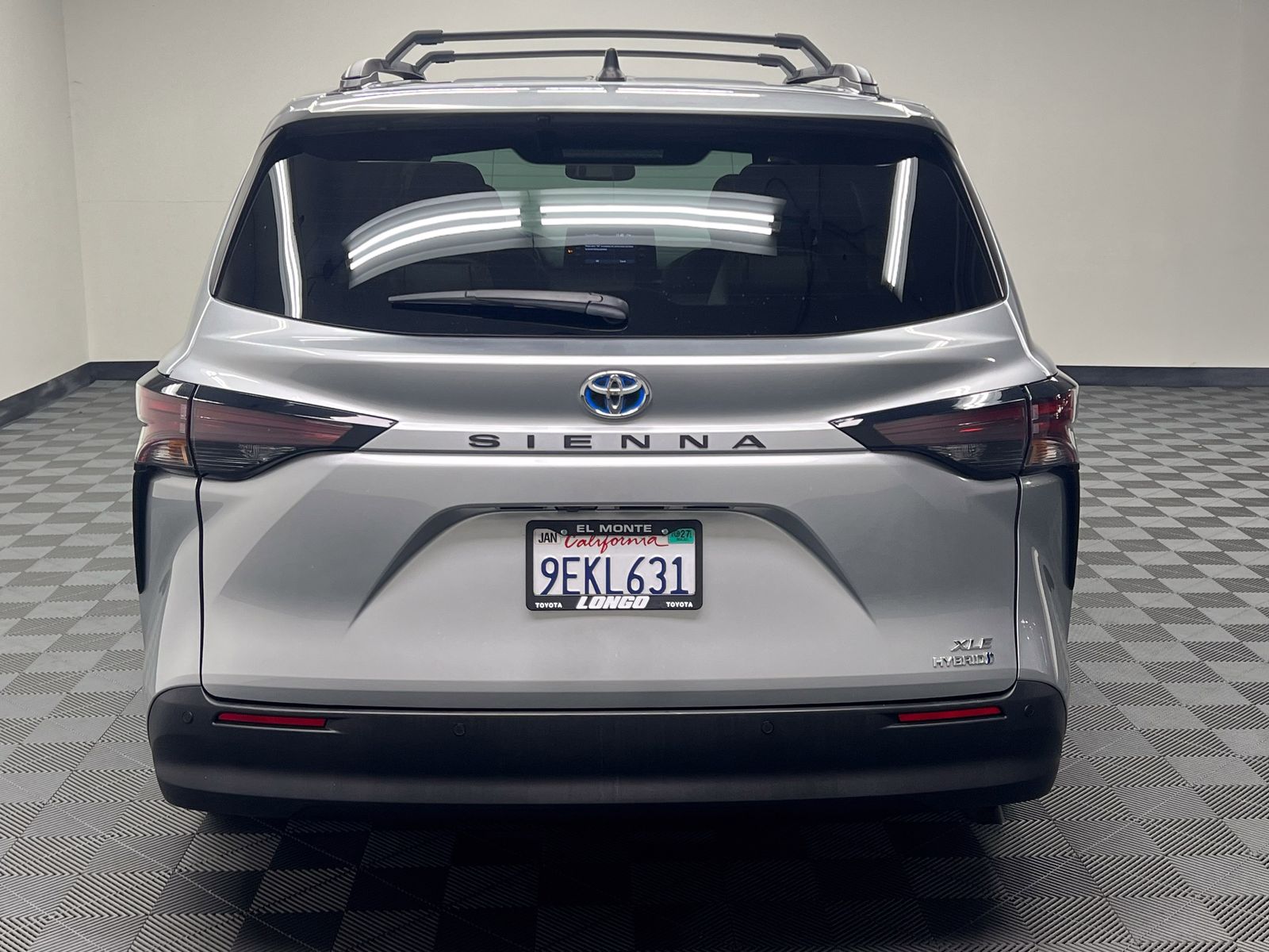 used 2023 Toyota Sienna car, priced at $37,988