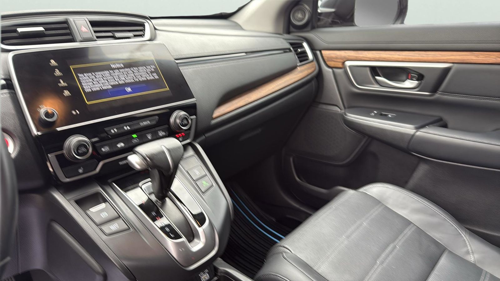 Used Car 2022 Honda Cr-v  Ex-l For Sale Under $30,000 In Austin, Texas