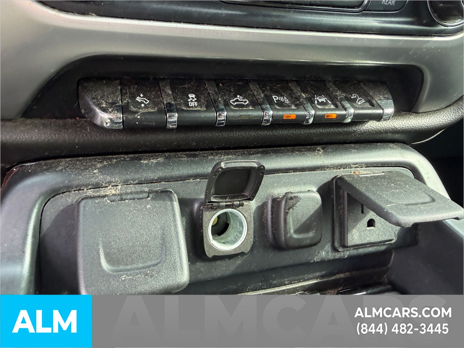 Used 2017 Silver GMC SLT image 20