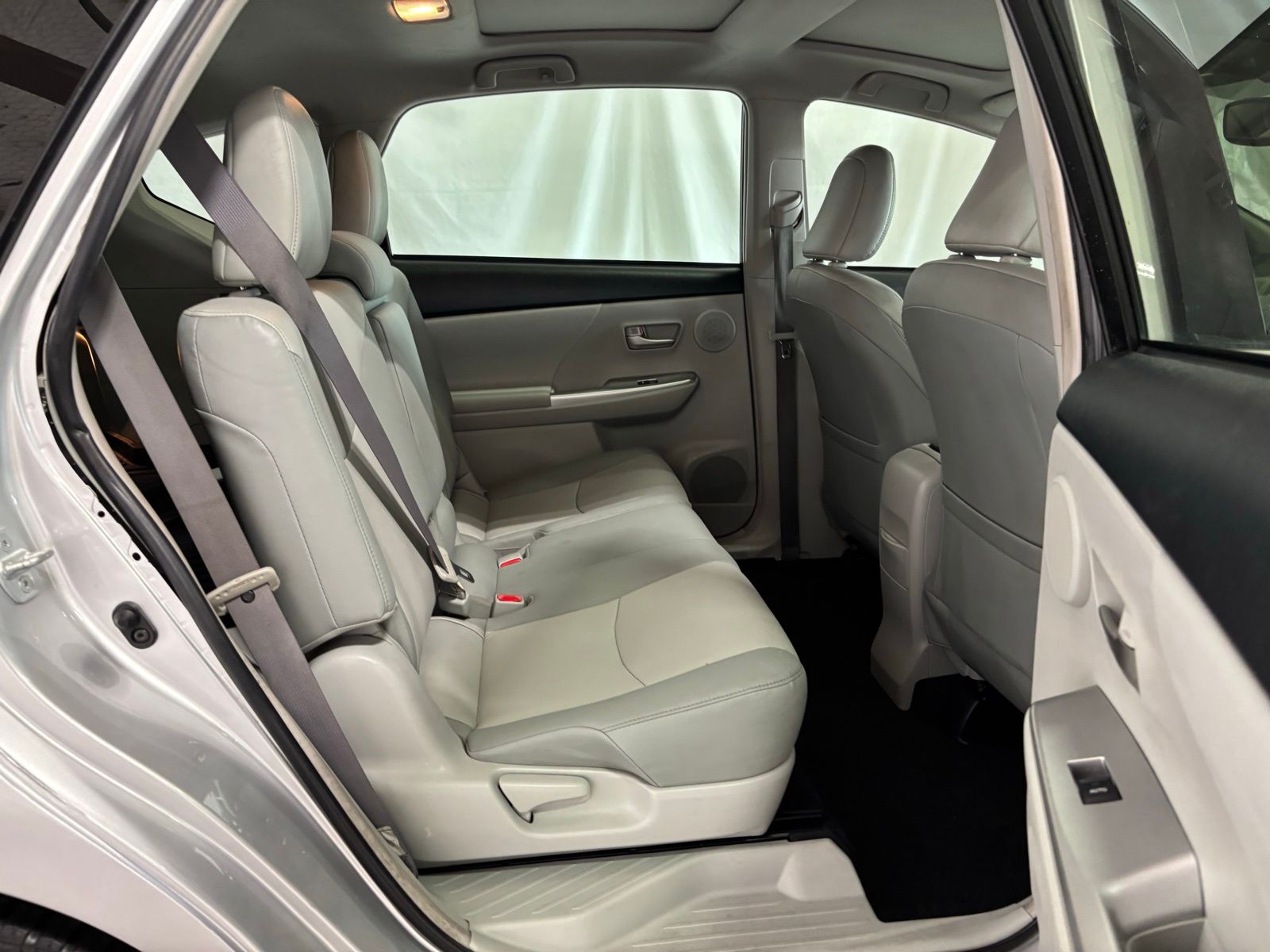 Used Car 2014 Toyota Prius V  For Sale Under $12,000 In Austin, Texas
