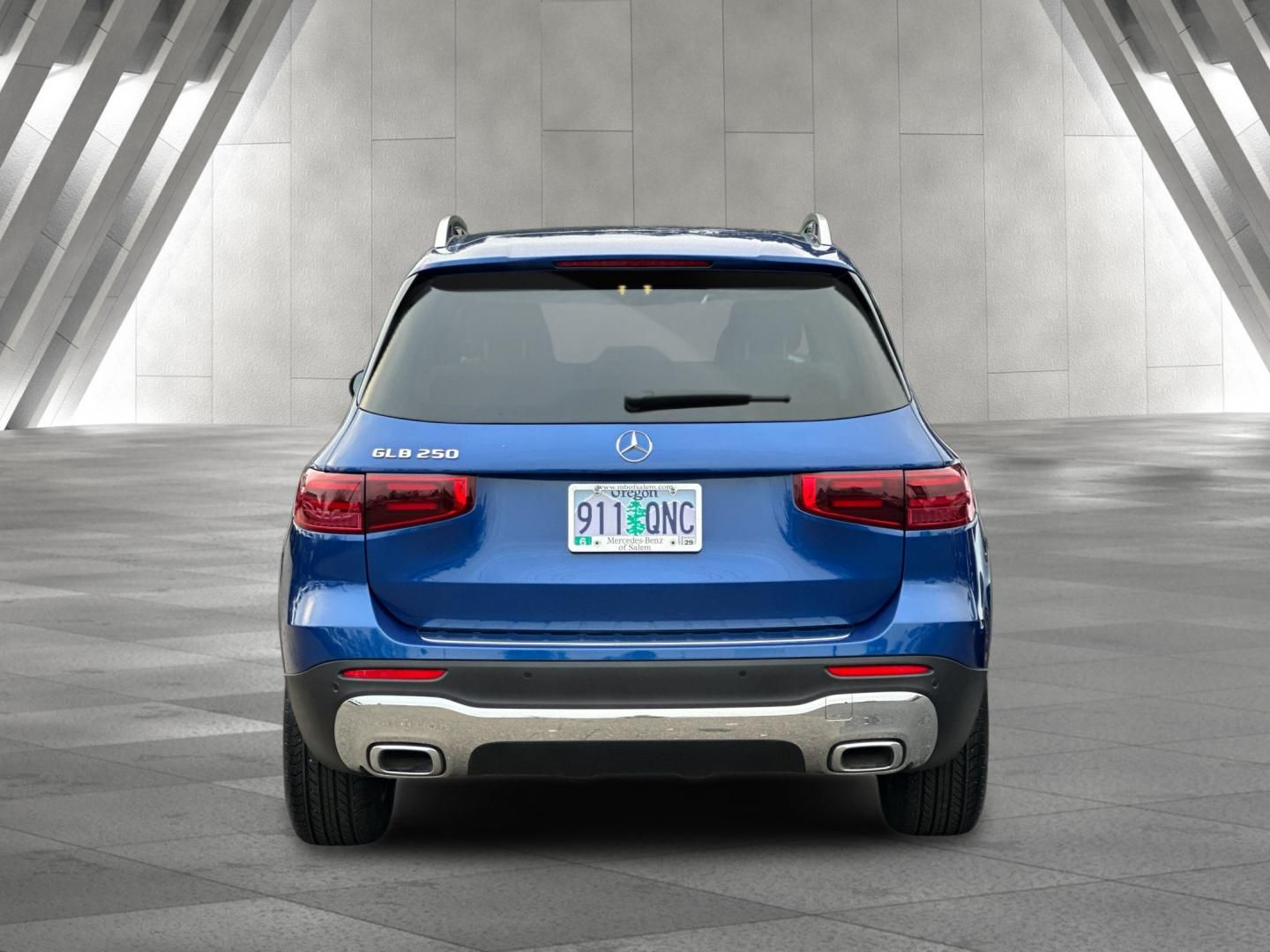 used 2025 Mercedes-Benz GLB car, priced at $38,498