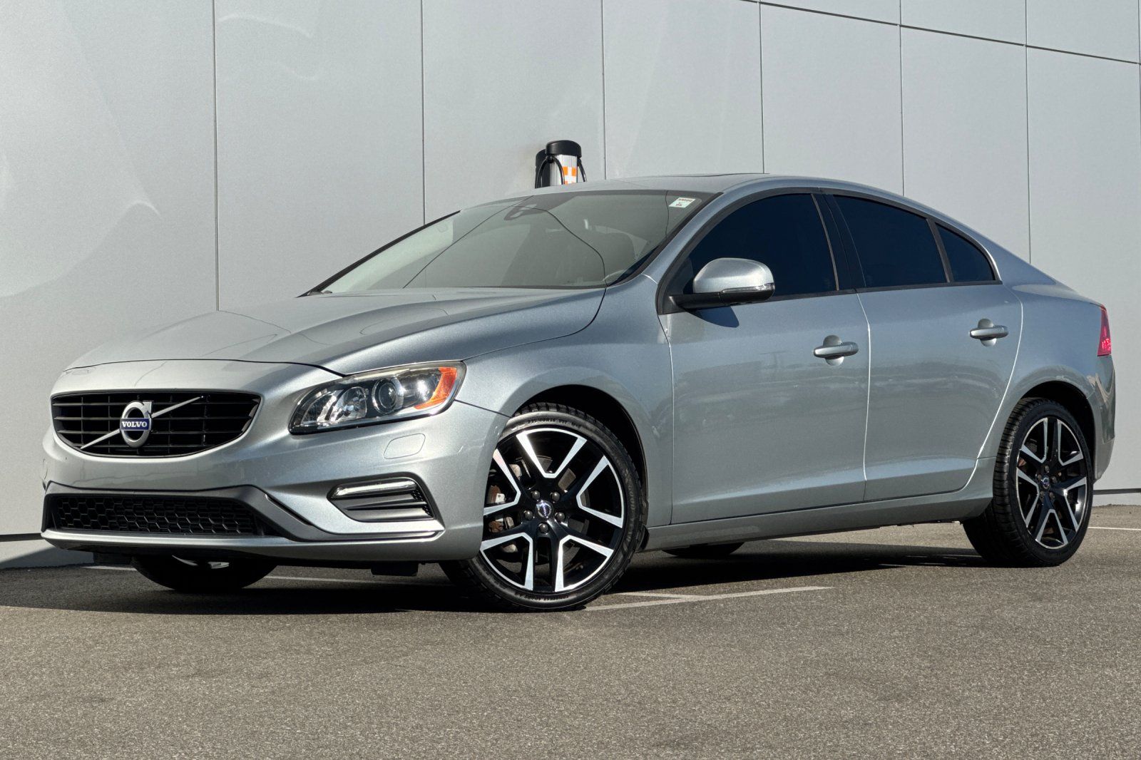 2017 Volvo S60 T5 Dynamic AWD
