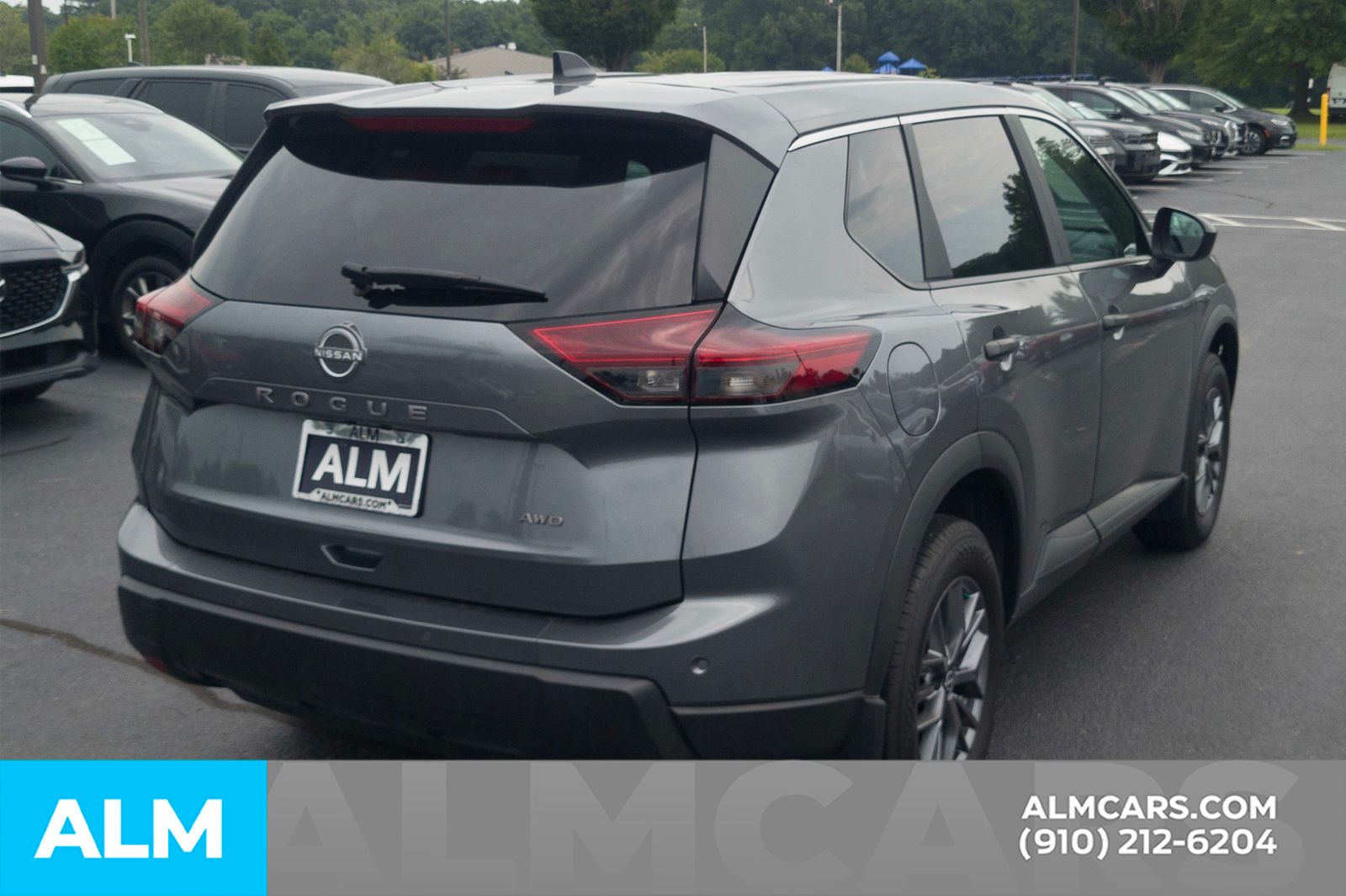 Used 2025 Gun Metallic Nissan S image 5