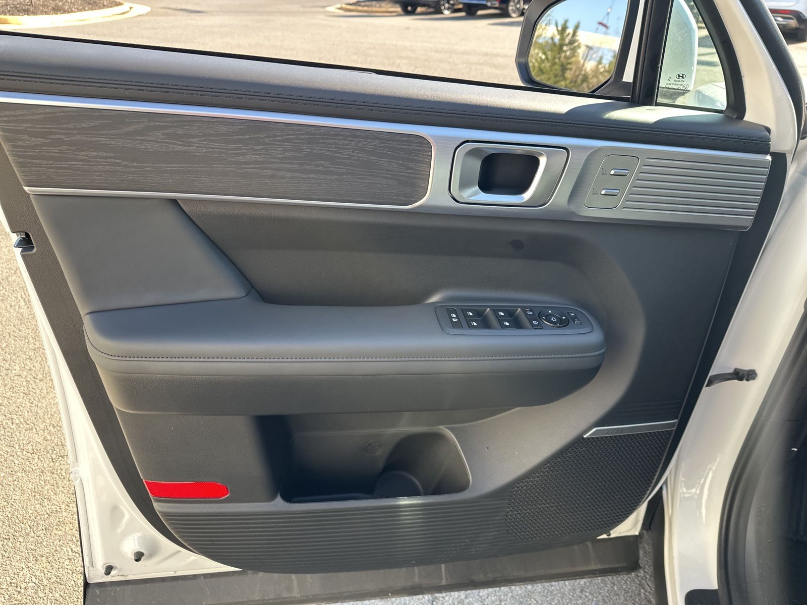 Used 2026 White Hyundai Limited image 31