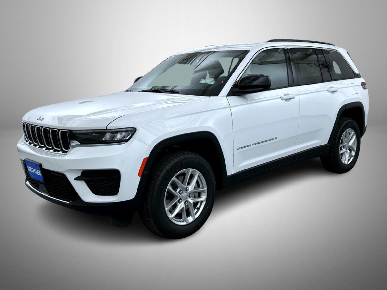 Bright White Clearcoat 2026 Jeep Grand Cherokee SUV / Crossover Four-Wheel Drive 8-Speed Automatic
