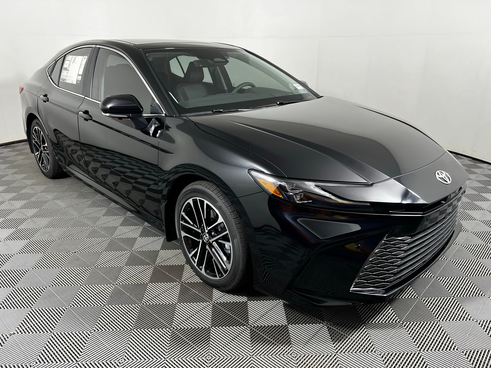 Thumbnail: 2026 Toyota Camry - 3