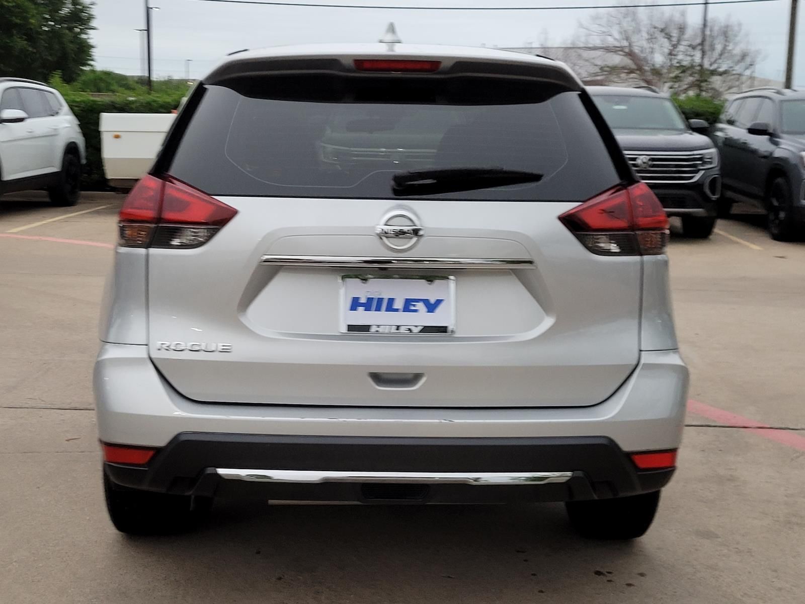 used 2020 Nissan Rogue car, priced at $10,900