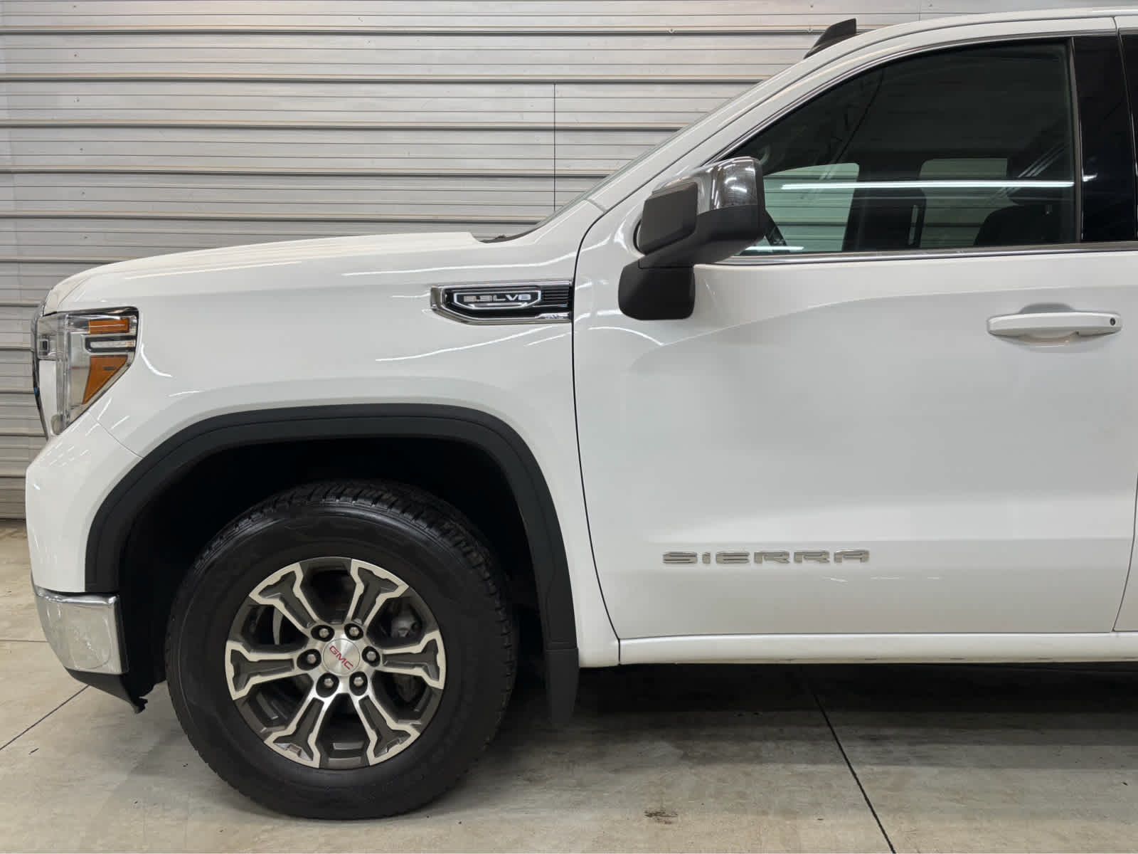 Photo 4 of 2019 GMC Sierra 1500 SLE