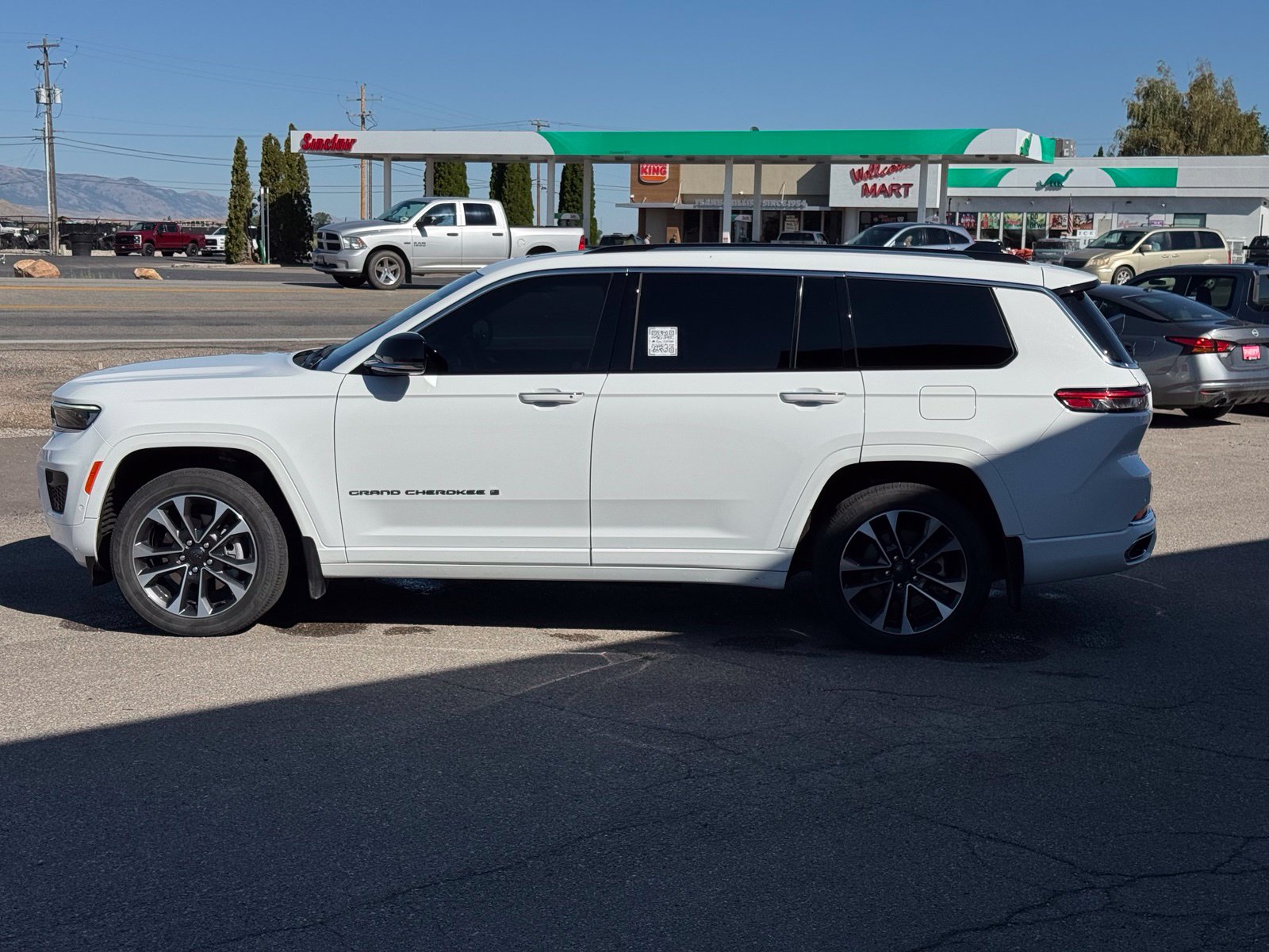 Used 2024 Jeep Grand Cherokee L SUV
