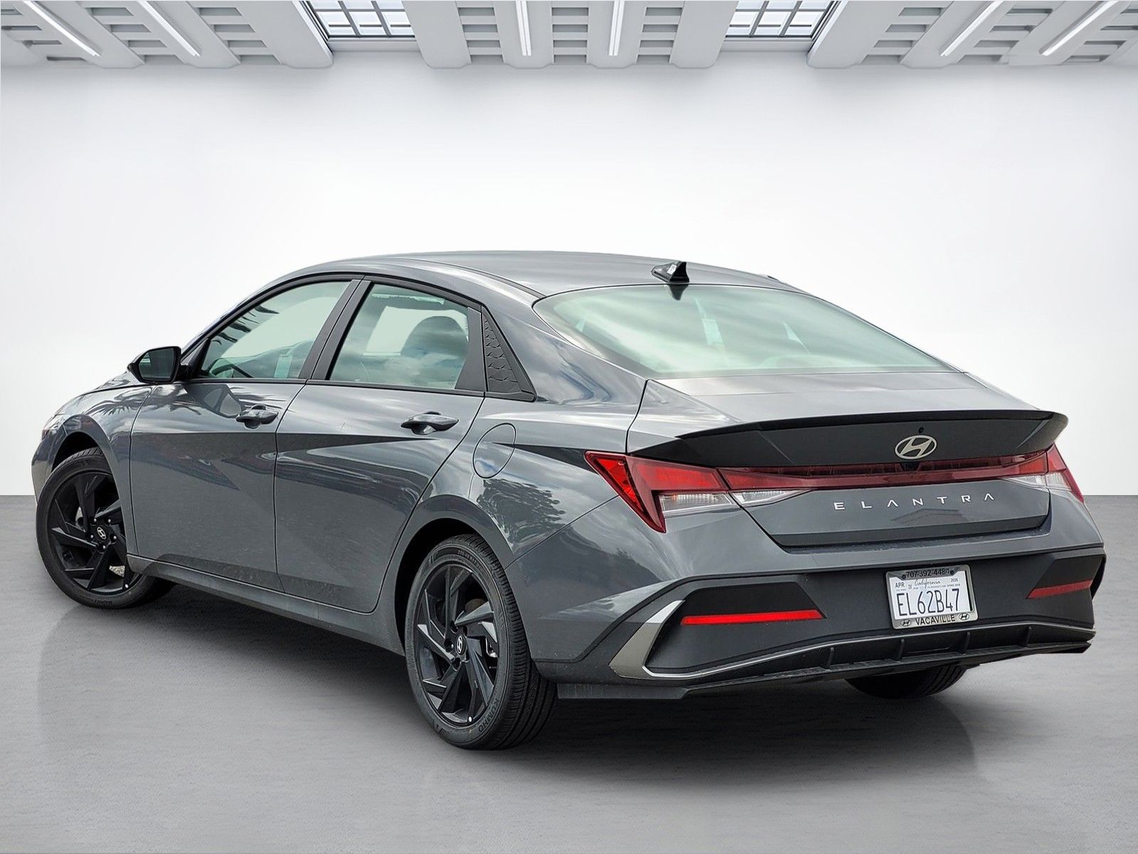 2026 Hyundai Elantra SEL Sport - Photo 13