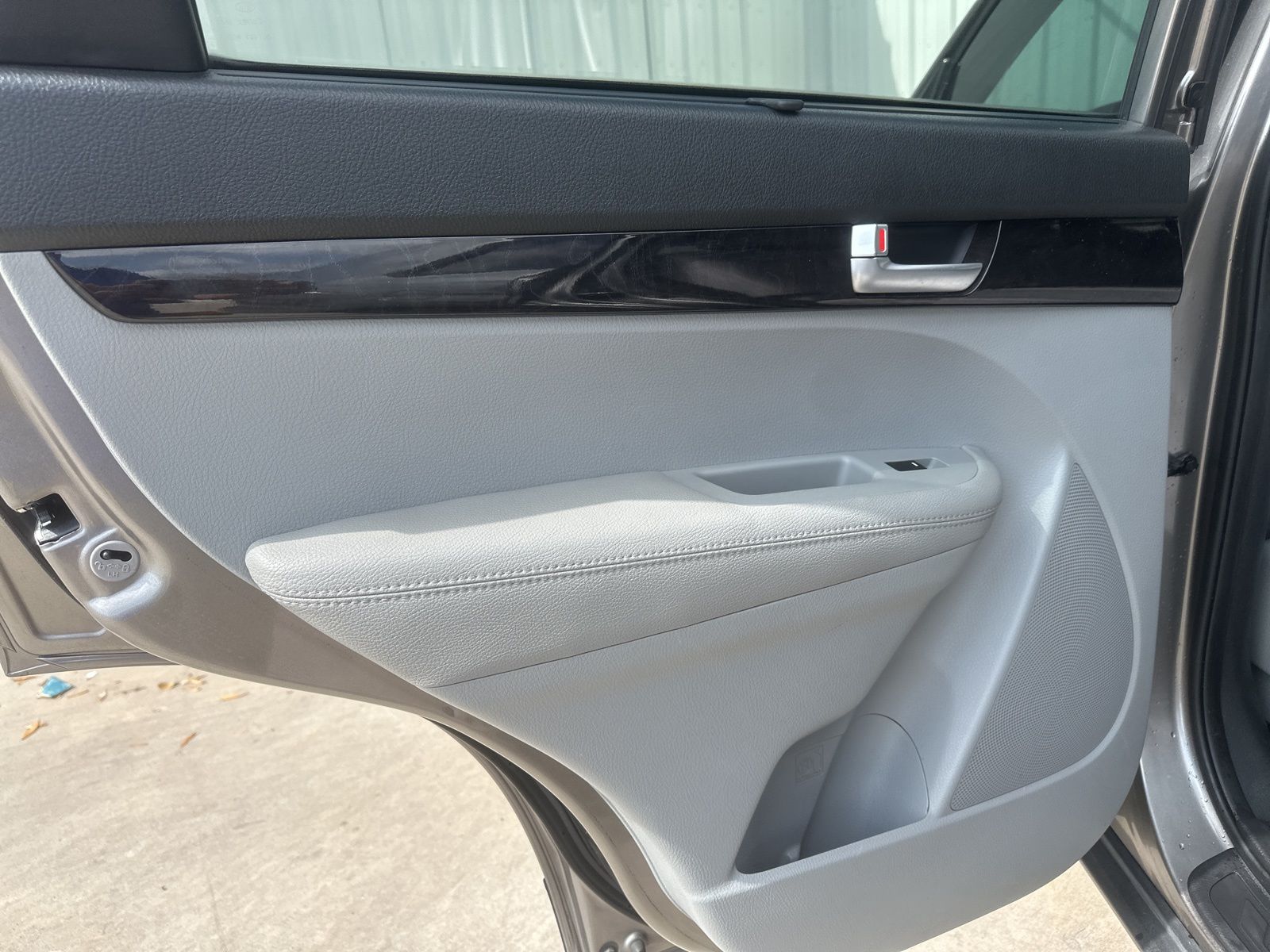 Used Car 2014 Kia Sorento  Lx For Sale Under $10,000 In Austin, Texas