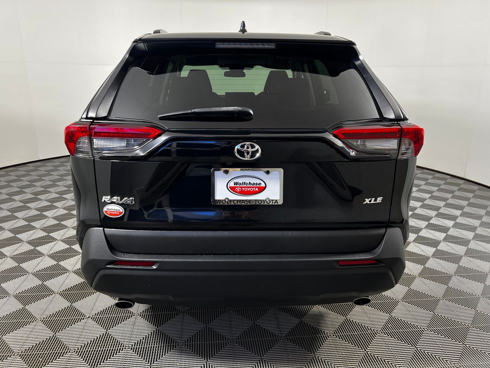 Thumbnail: 2022 Toyota RAV4 - 6