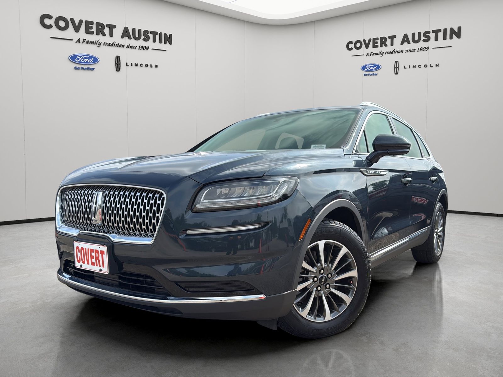 Used Car 2022 Lincoln Nautilus  Standard For Sale Under $30,000 In Austin, Texas