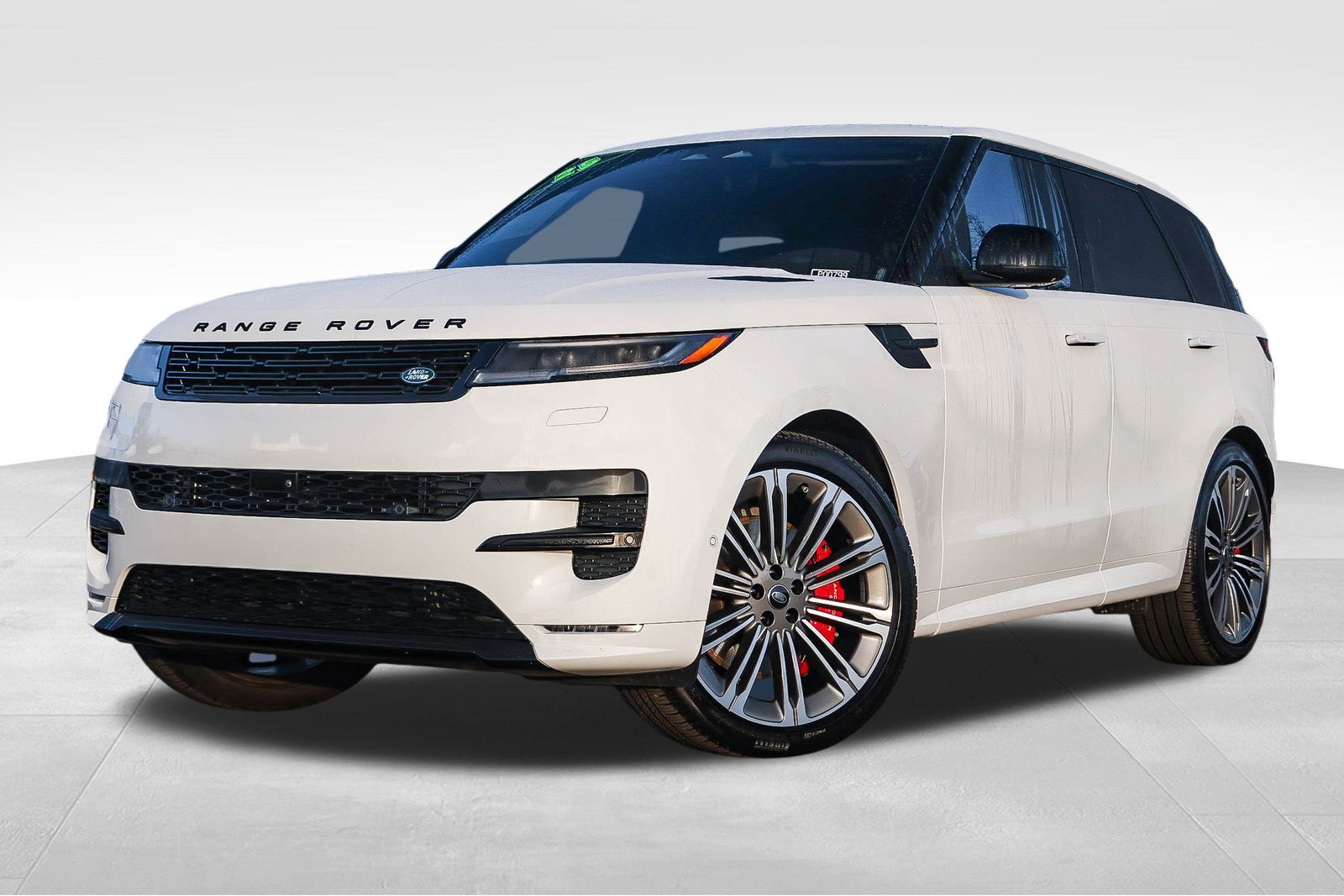 Fuji White 2025 Land Rover Range Rover Sport P530 Dynamic SE AWD SUV / Crossover All-Wheel Drive 8-Speed Automatic
