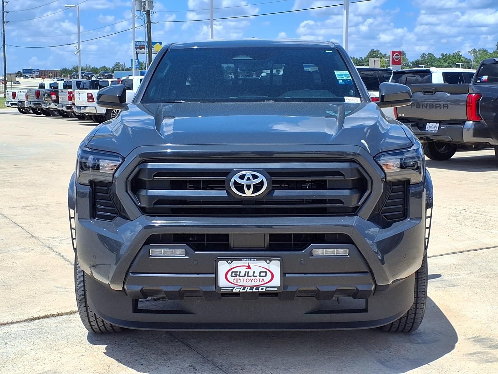 2025 Toyota Tacoma SR5 - 3