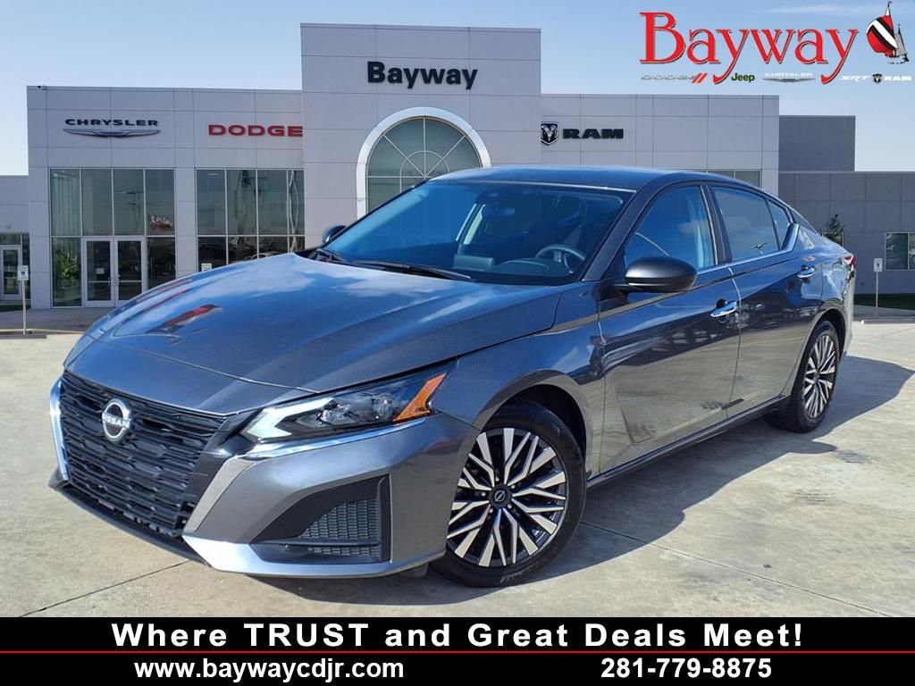 2025 Nissan Altima 2.5 SV Gray at Classic Elite Chevrolet Sugar Land