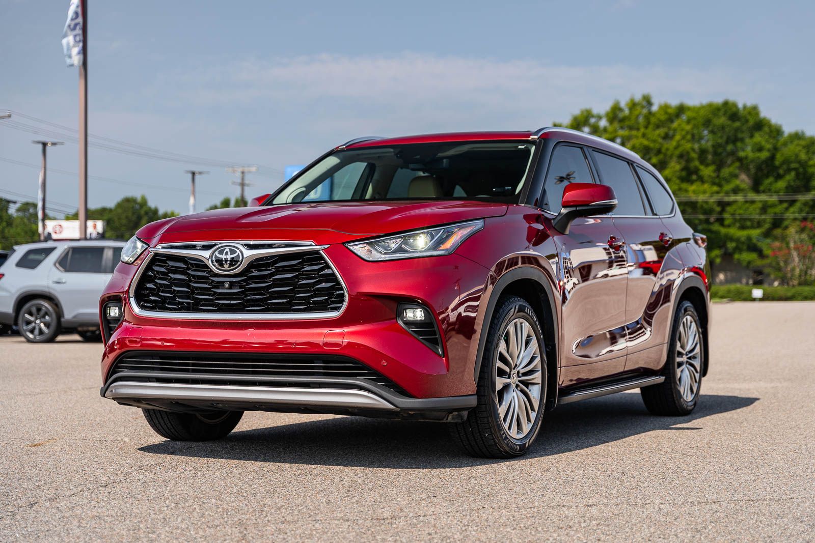 Used 2022 Toyota Highlander SUV