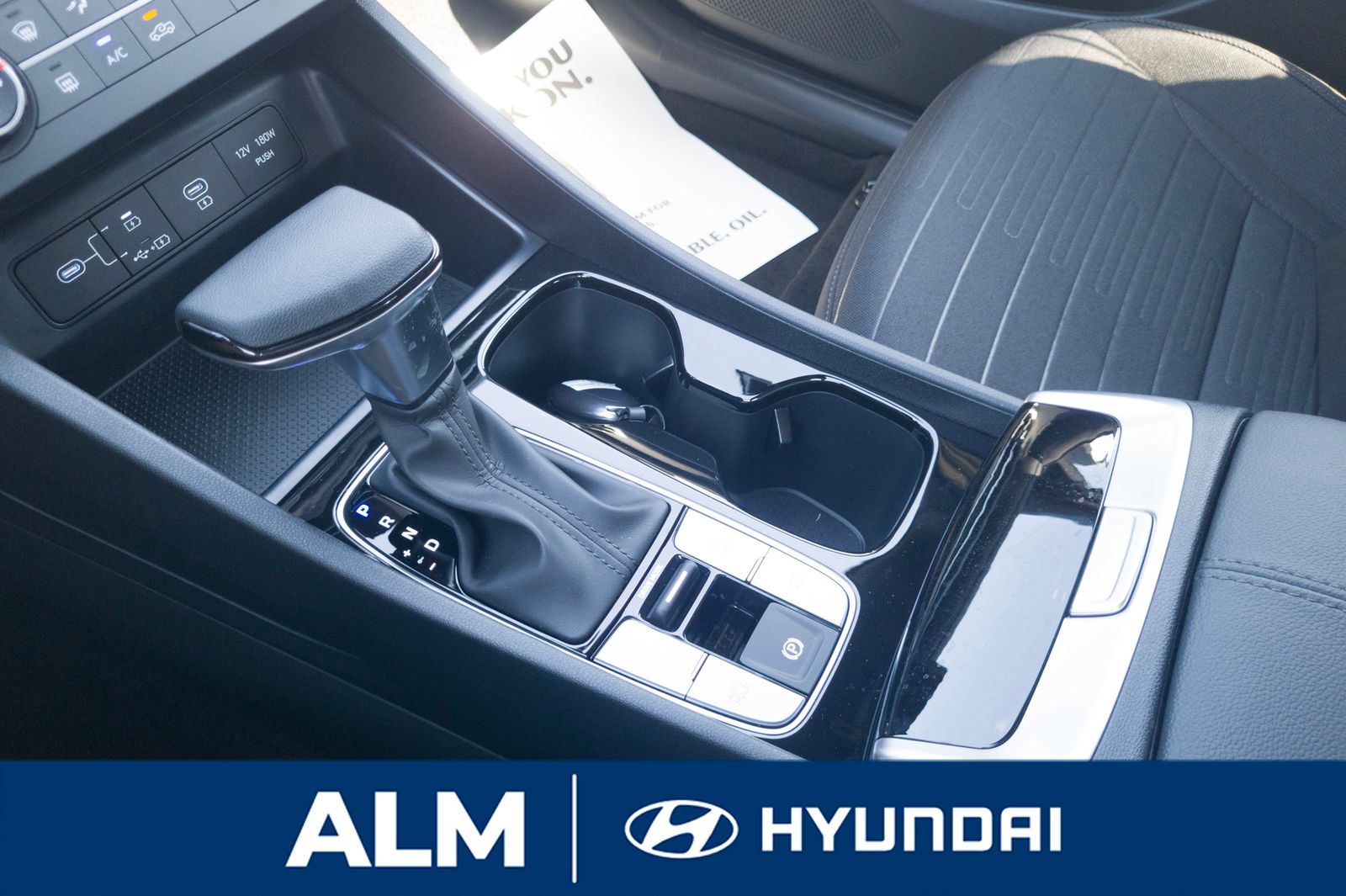 2026 Hyundai Santa Cruz SE photo 16