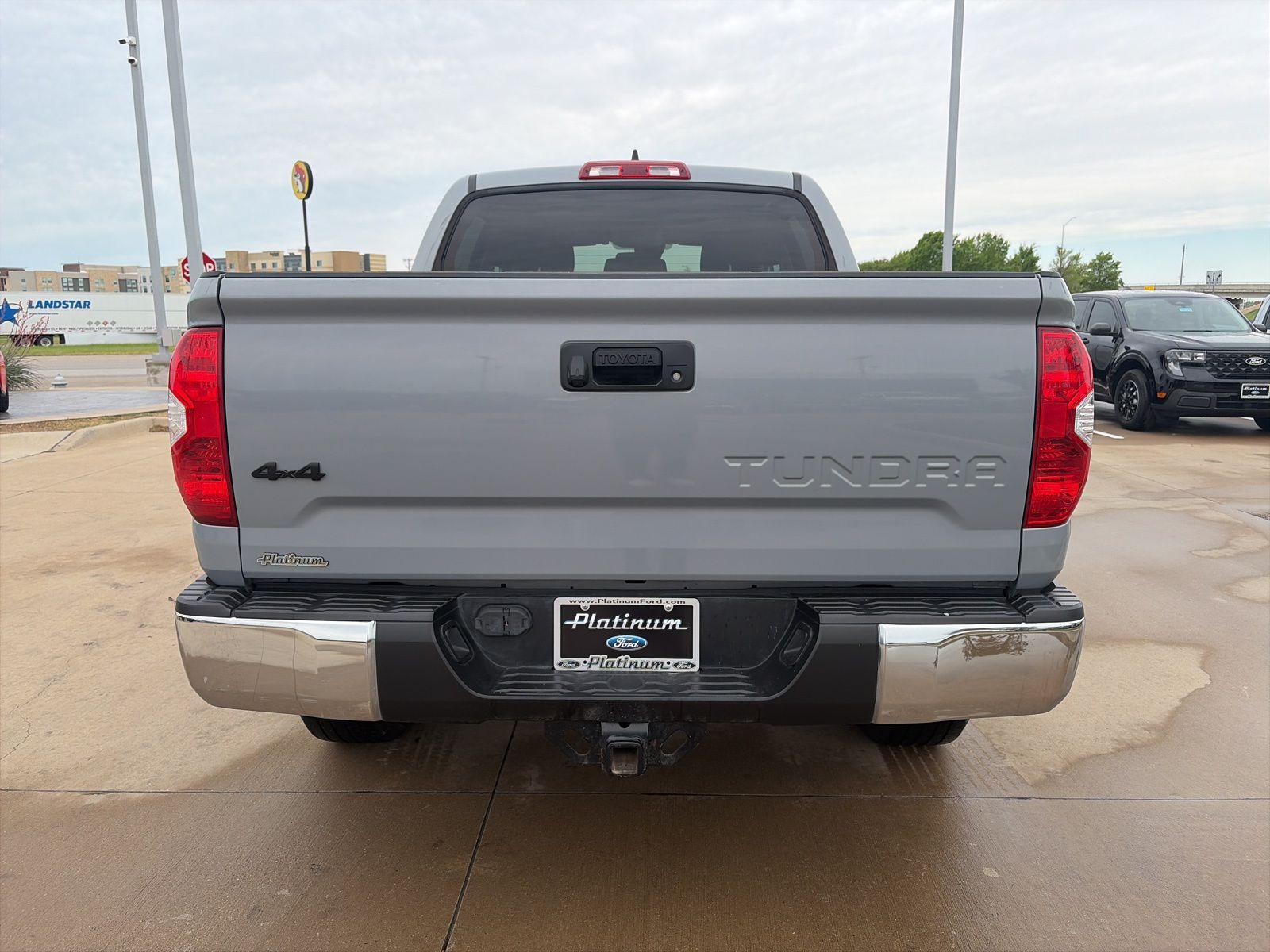 View vehicle photo 4