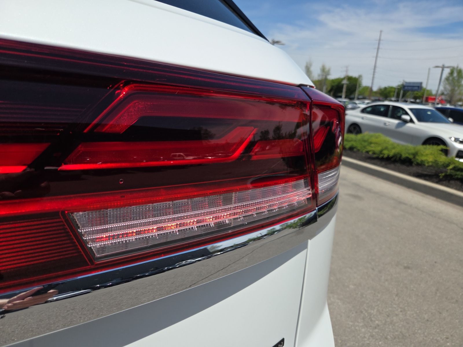 new 2026 Volkswagen Atlas Cross Sport car, priced at $43,906