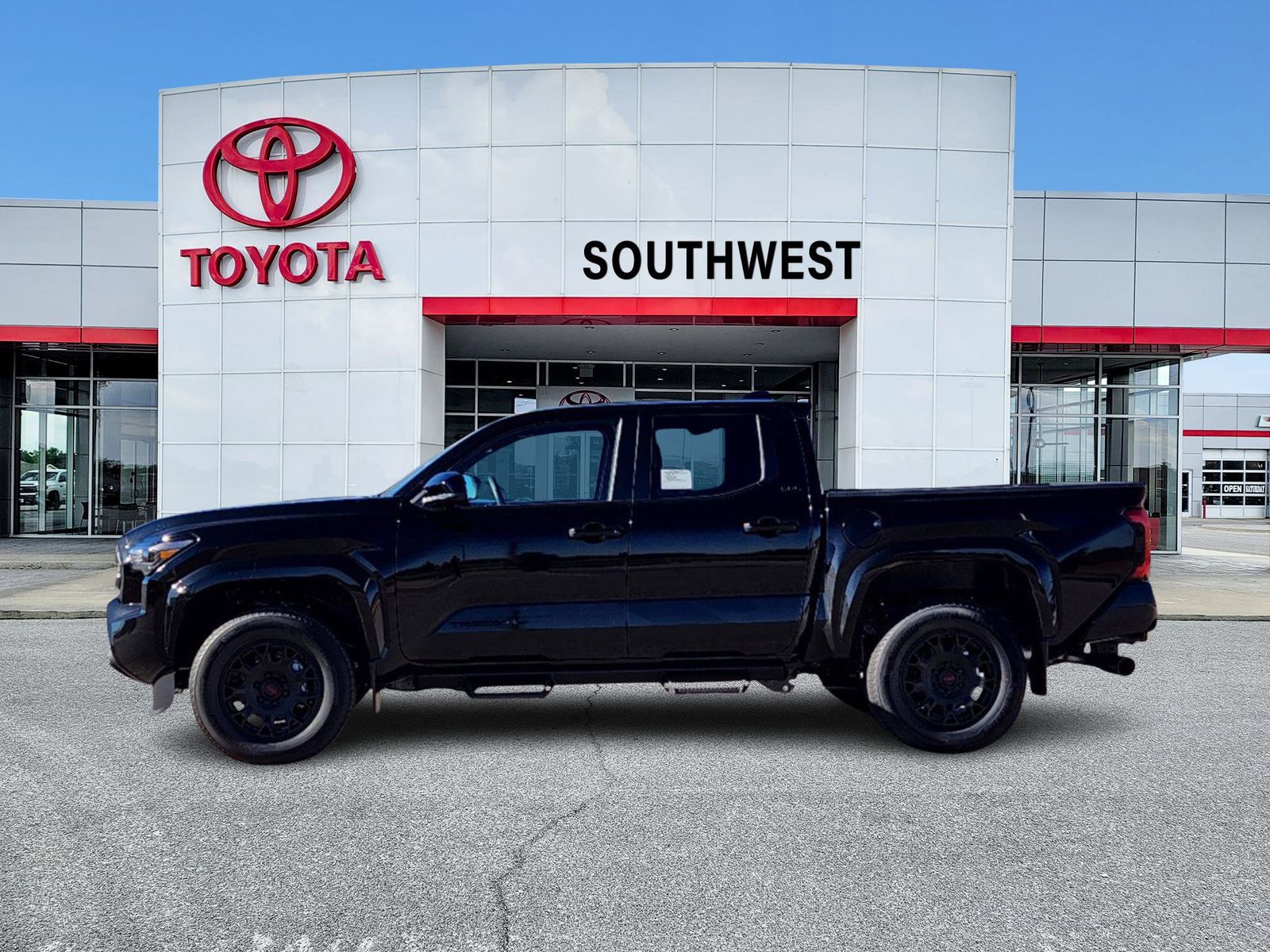 2024 Toyota Tacoma SR5 3