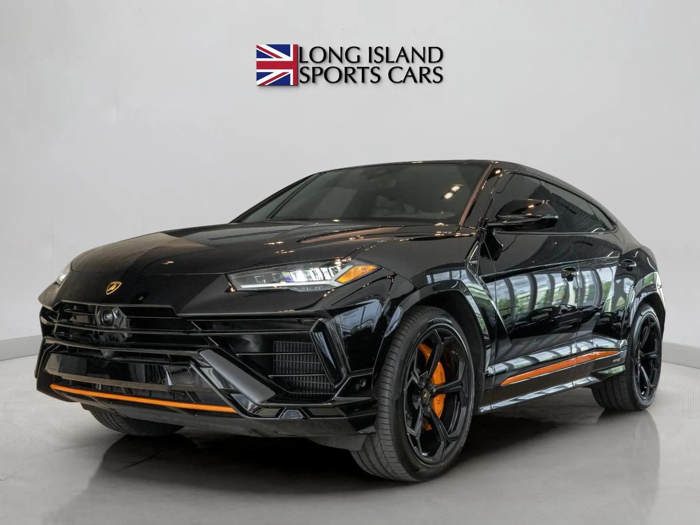 2024 Lamborghini Urus 4.0 V8 S's photo