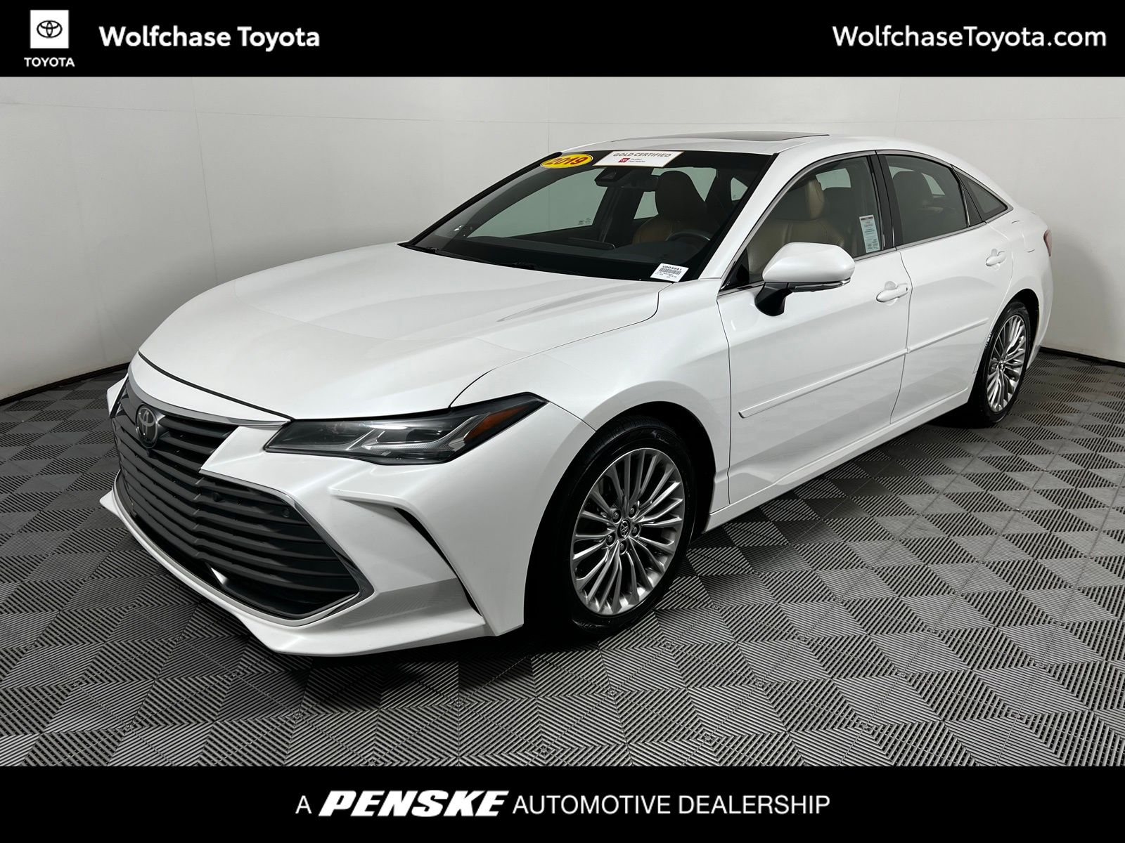 2019 Toyota Avalon Touring -
                Cordova, TN