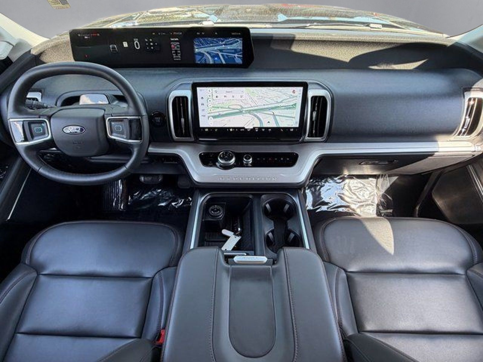 Certified Used 2025 Agate Black Metallic Ford Active image 3