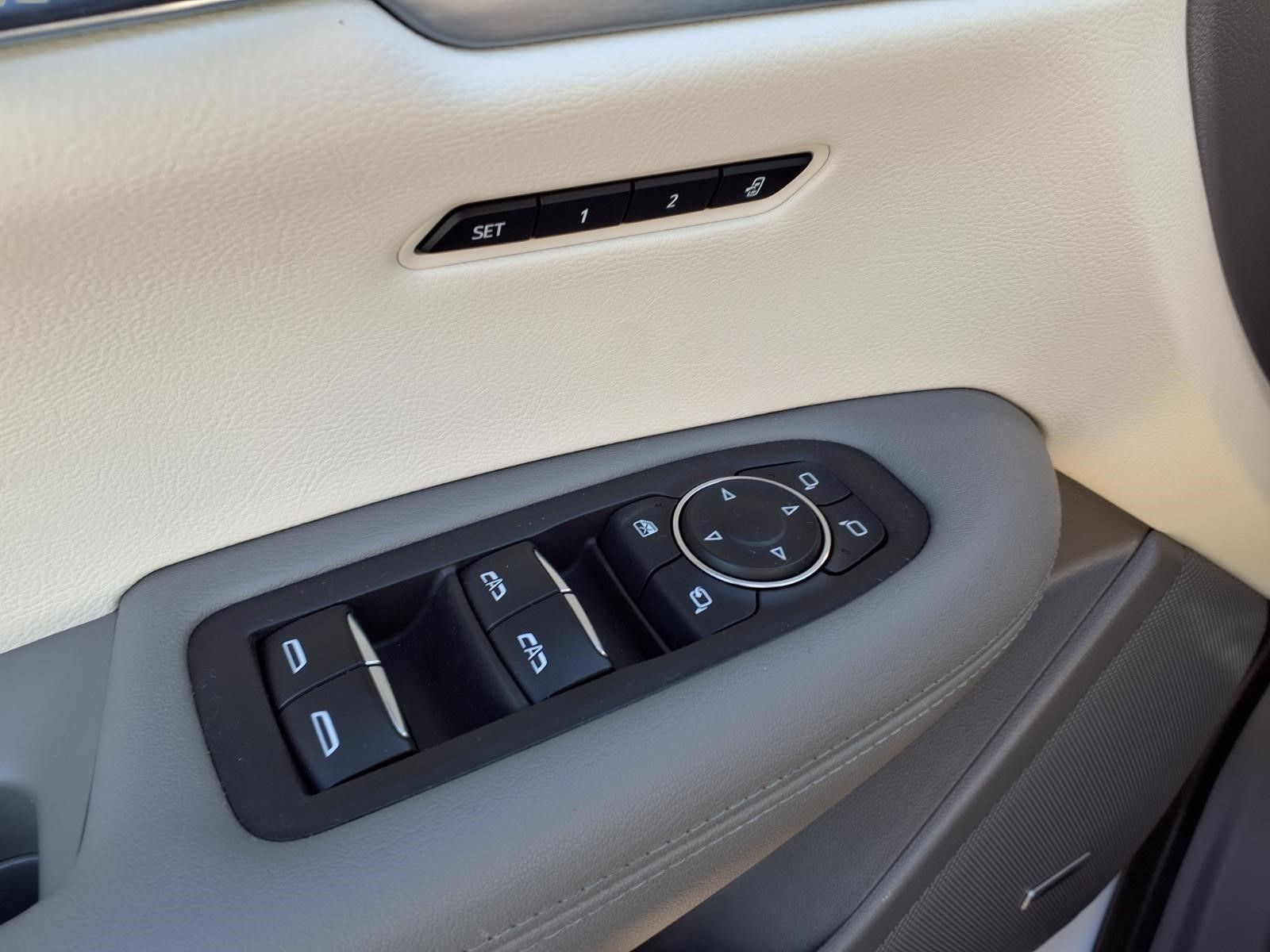 2023 Cadillac XT6 Premium Luxury White at Bayway Cadillac of The Woodlands