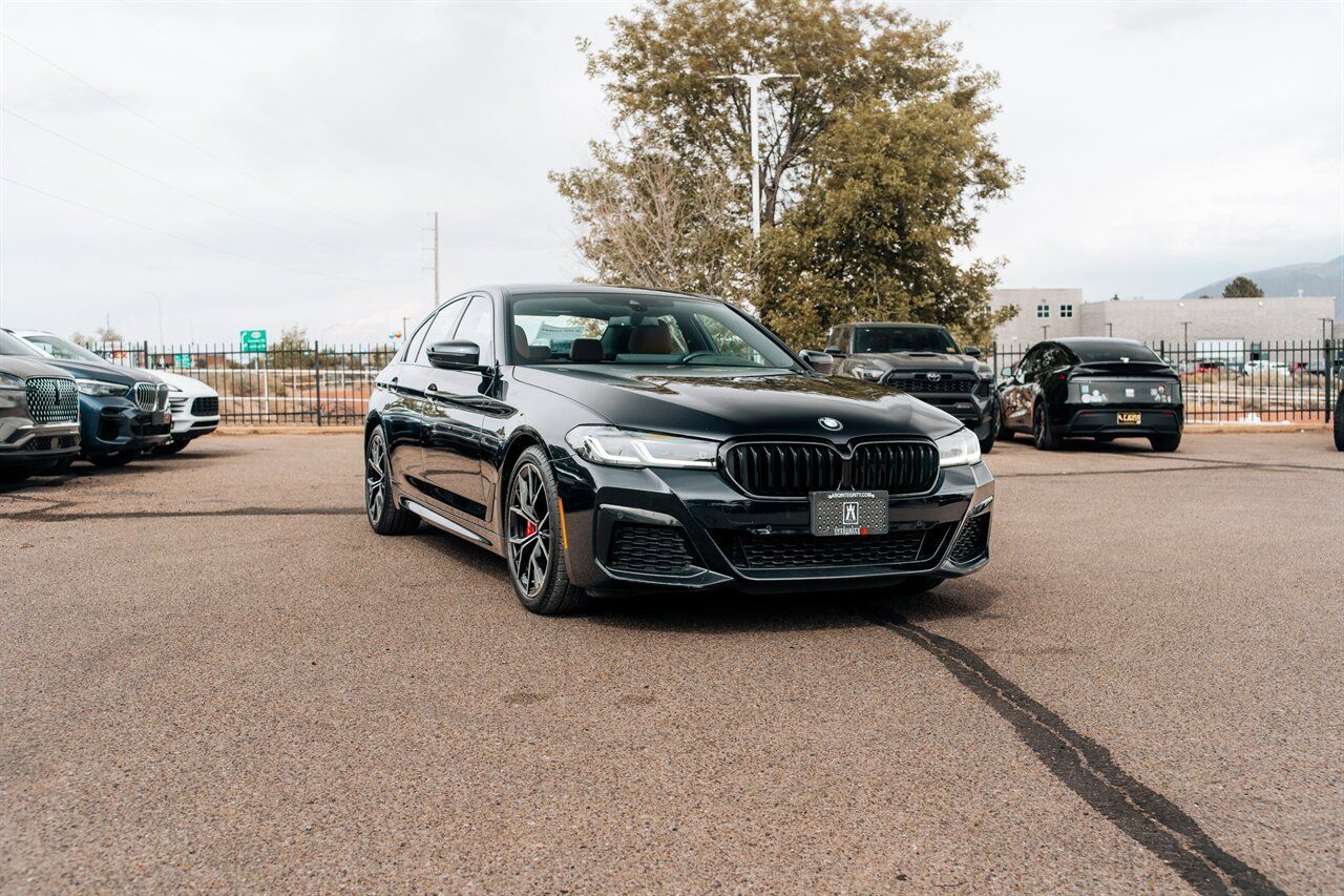 Carbon Black Metallic 2023 BMW 5 Series 530i xDrive AWD Sedan All-Wheel Drive 8-Speed Automatic