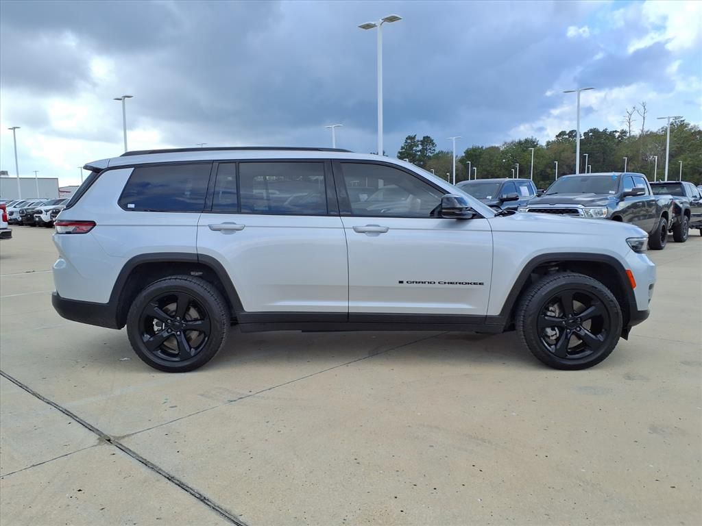 2023 Jeep Grand Cherokee L Altitude Silver at Bayshore Chrysler Jeep Dodge Ram