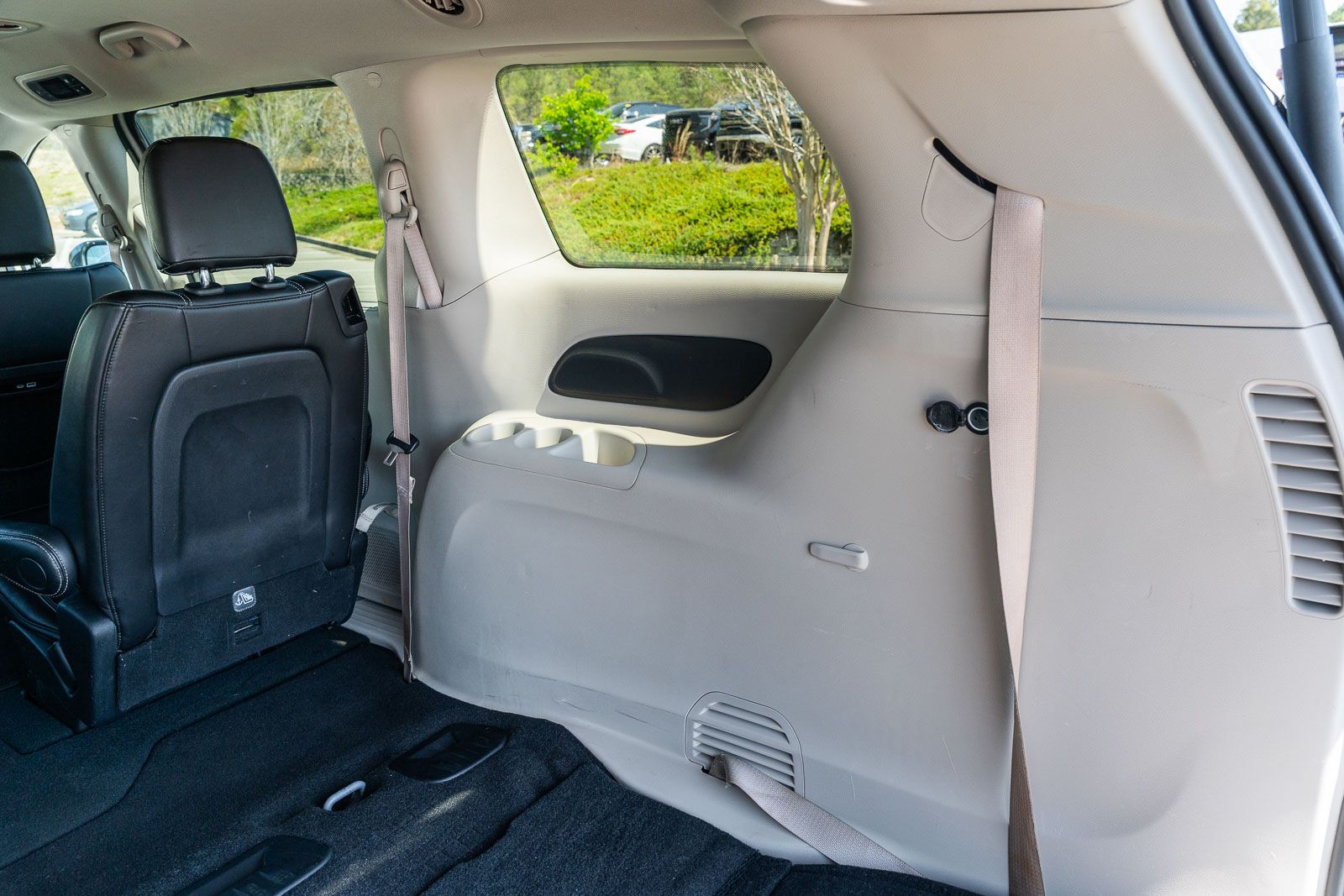 Used 2024 Chrysler Pacifica Van