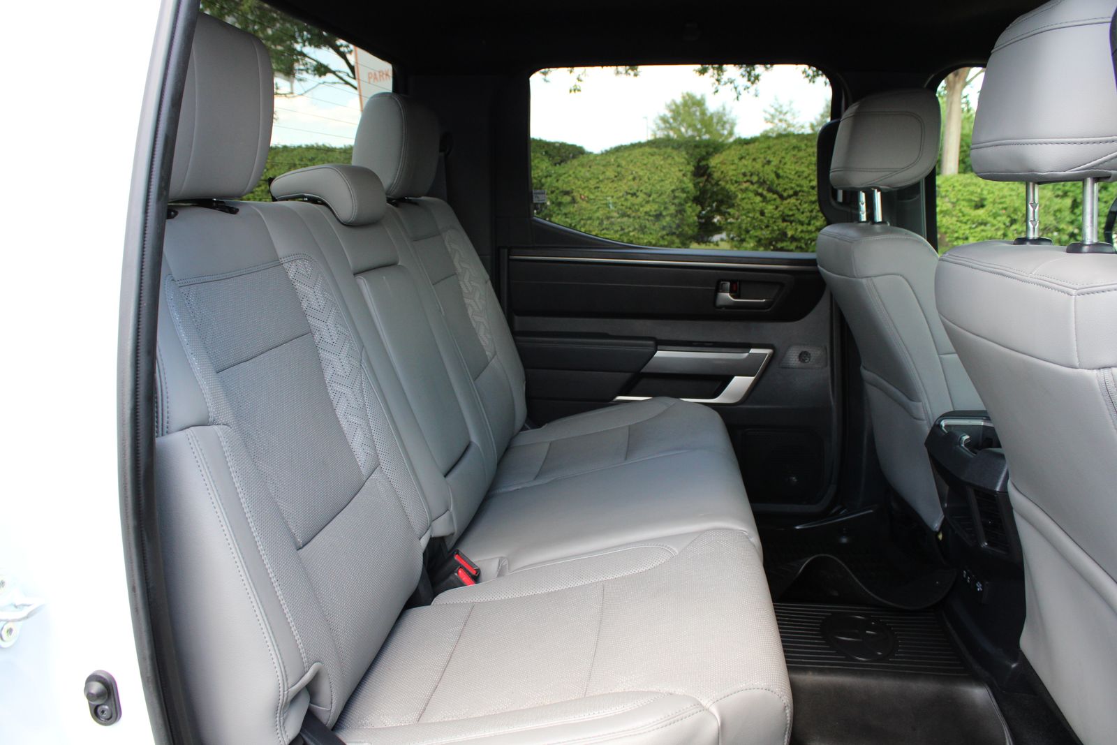 Used 2025 White Toyota SR5 image 25
