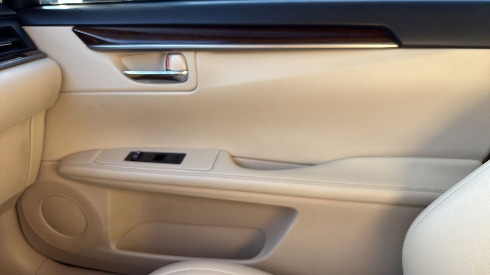 Used Car 2015 Lexus Es  350 For Sale Under $20,000 In Austin, Texas