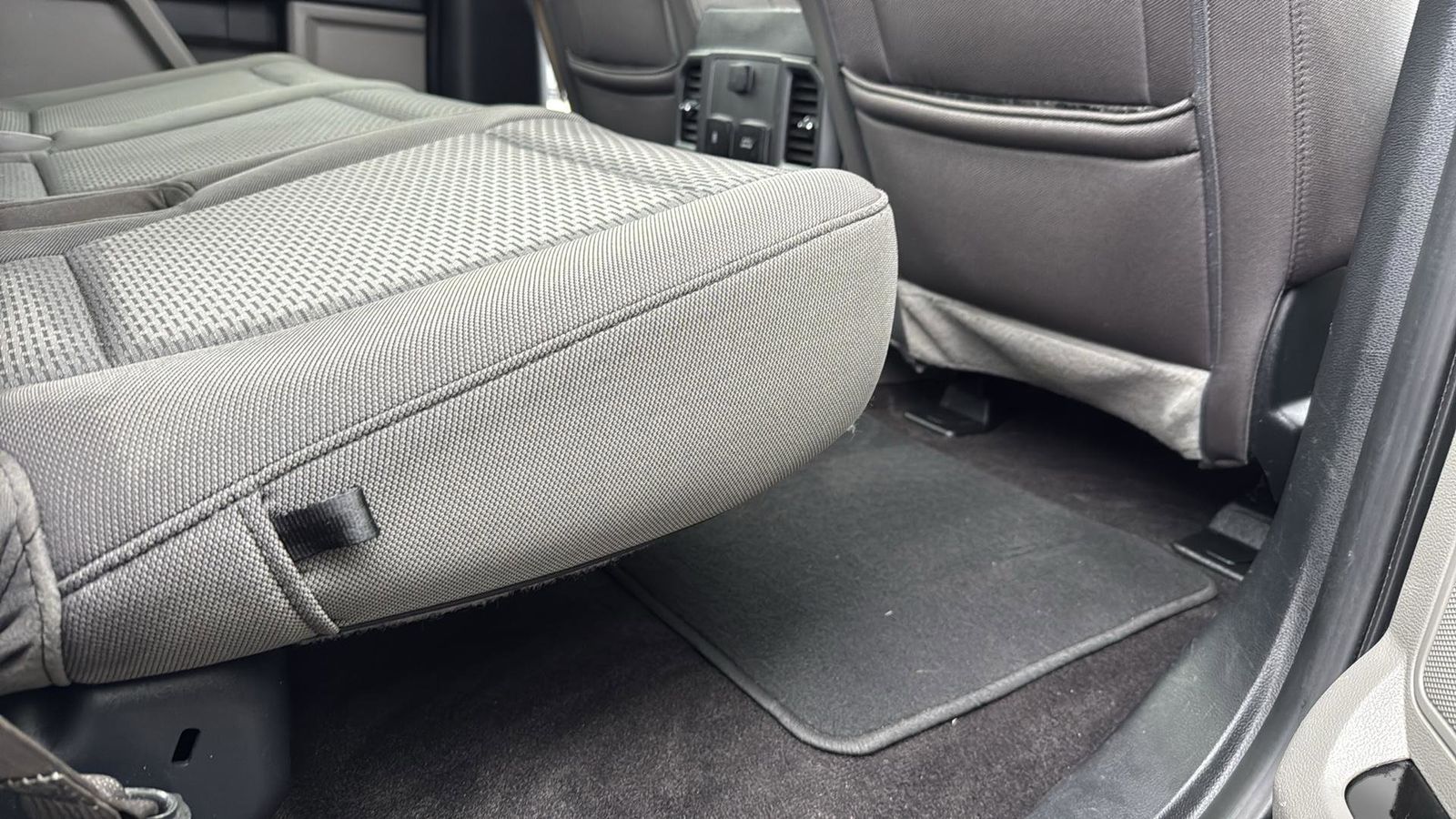 Used Car 2020 Ford F-150  Xlt For Sale Under $25,000 In Austin, Texas