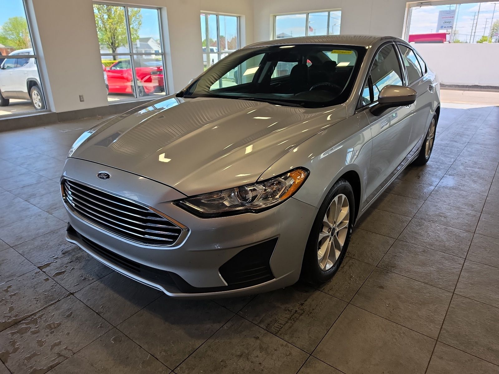 Silver Metallic 2020 Ford Fusion SE FWD Sedan Front-Wheel Drive 6-Speed Automatic