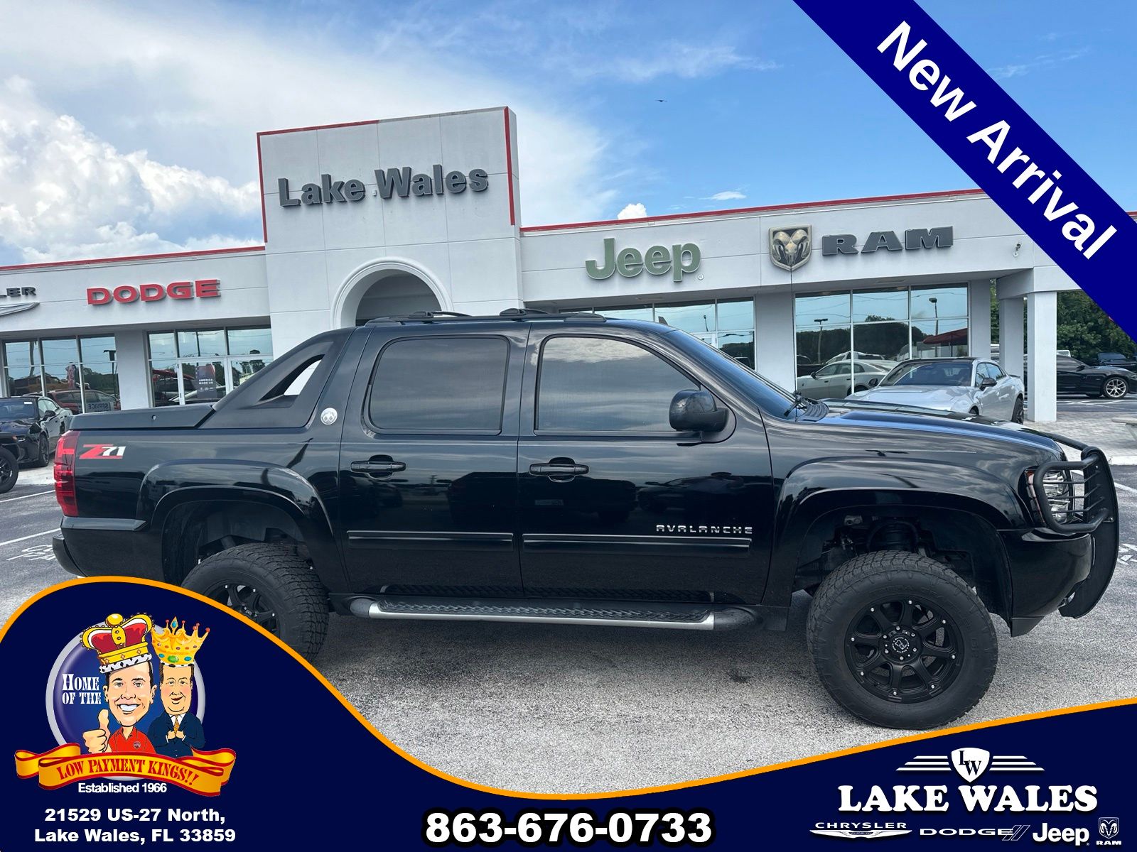2013 Black Chevrolet Avalanche 1500 LT RWD Truck