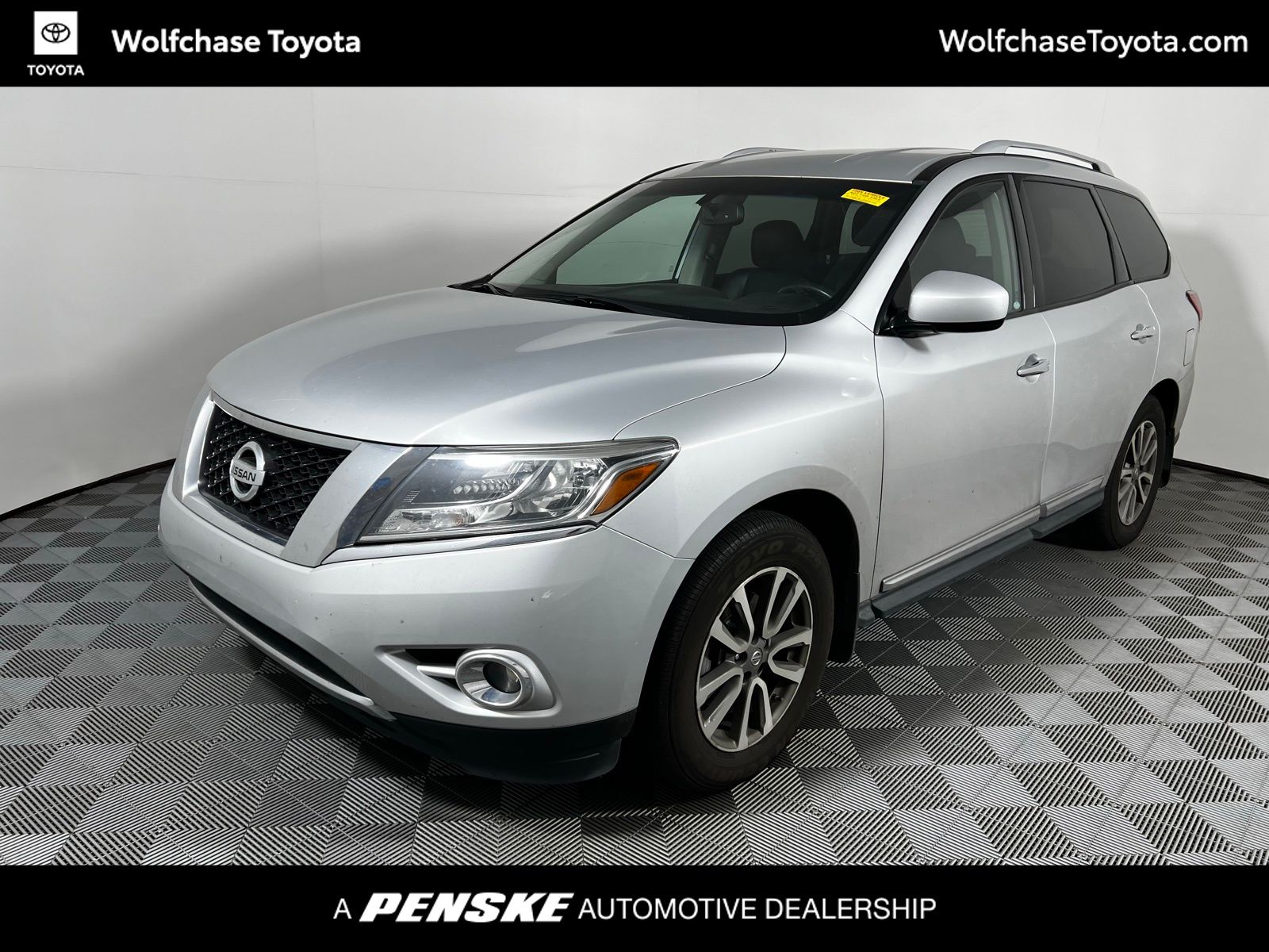 2016 Nissan Pathfinder SL -
                  Cordova, TN