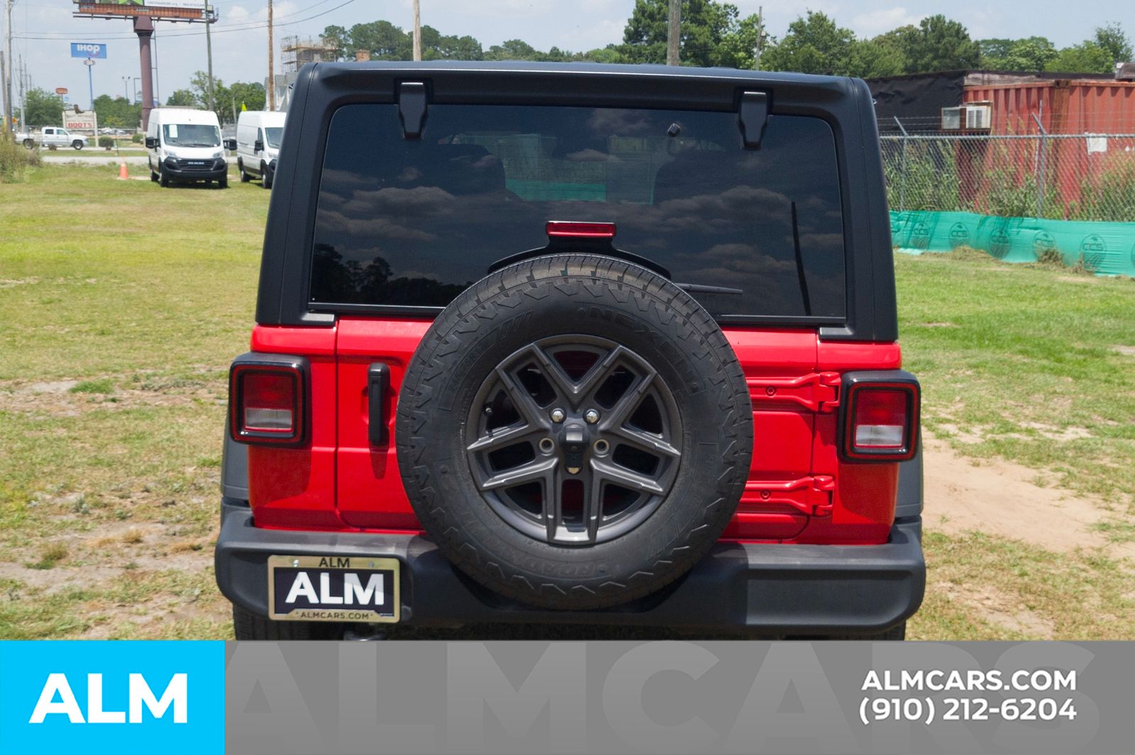 Used 2025 Red Clearcoat Jeep Sport S image 7