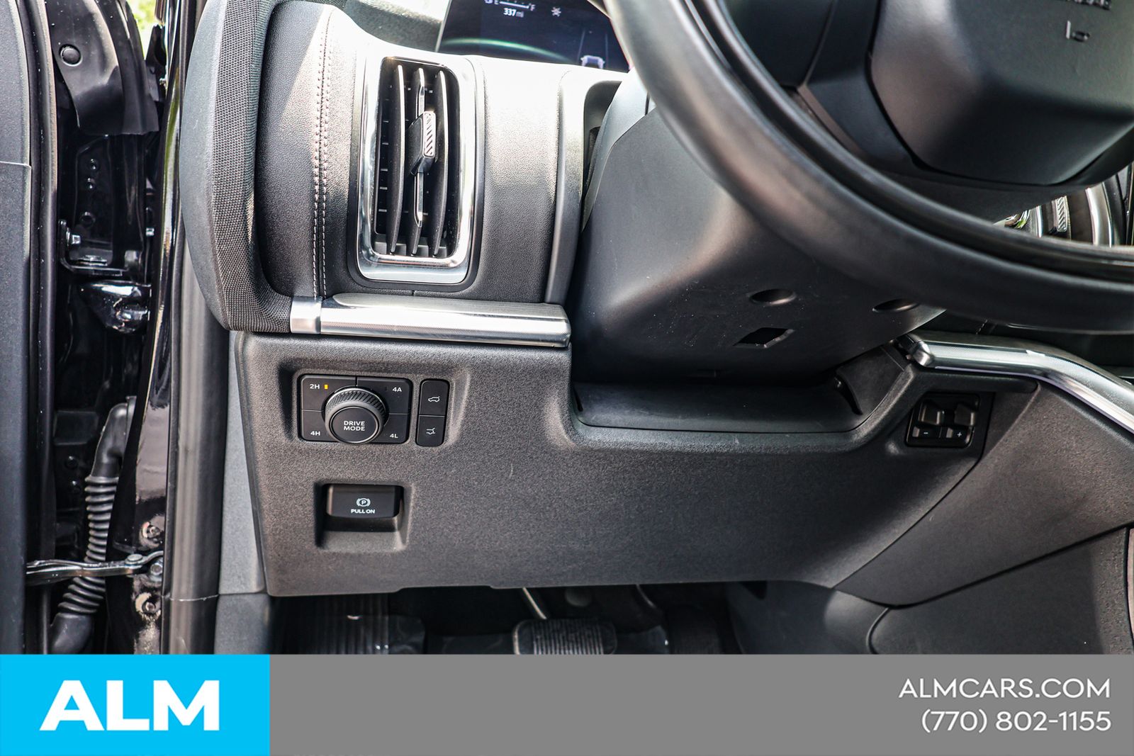 Used 2025 Black Ford Platinum image 21