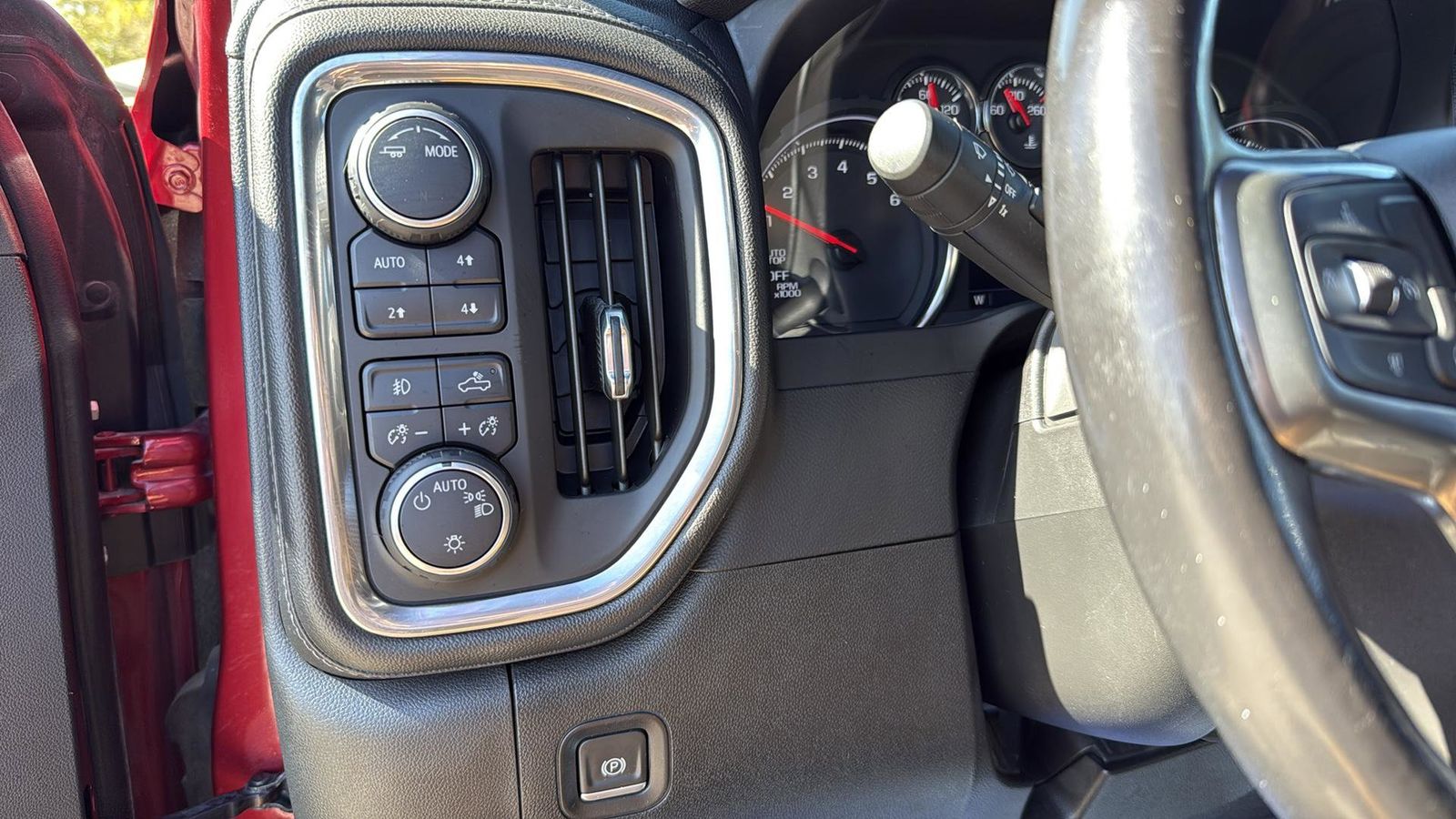 Used Car 2020 Chevrolet Silverado 1500  Lt Trail Boss For Sale Under $40,000 In Austin, Texas