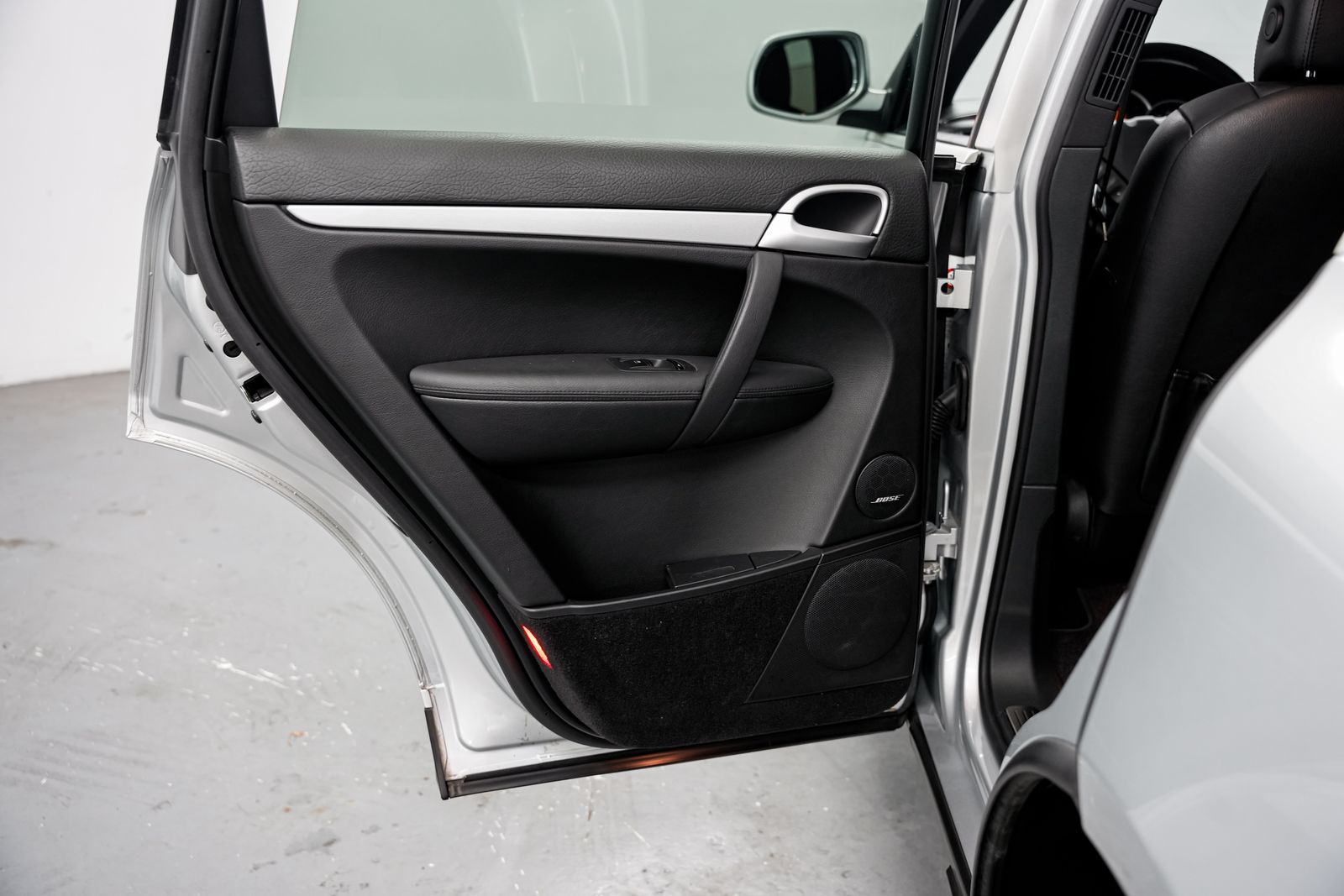 2008 Porsche Cayenne S — photo 31